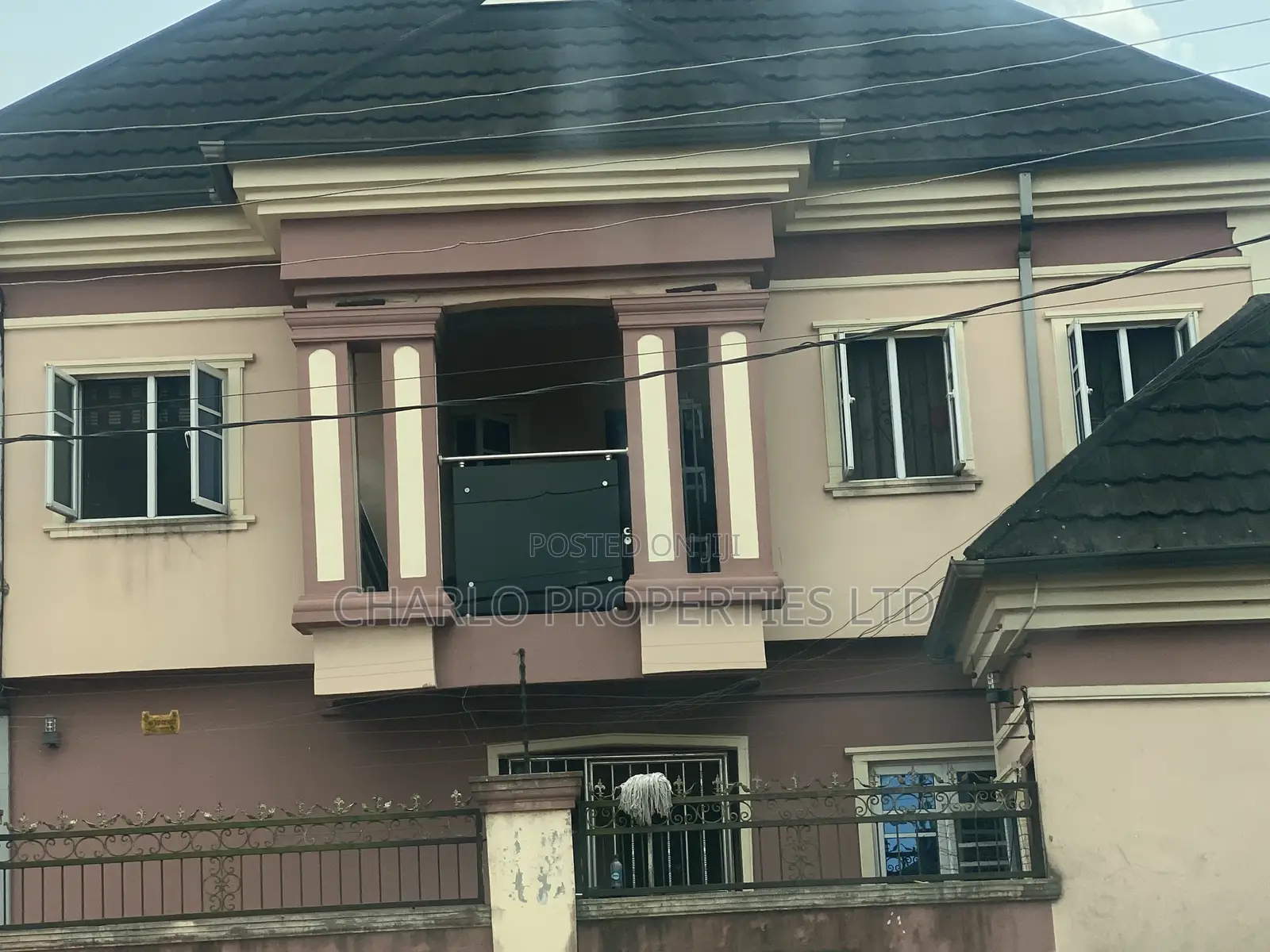 Furnished 12bdrm Block of Flats in Benin City for sale in Benin City