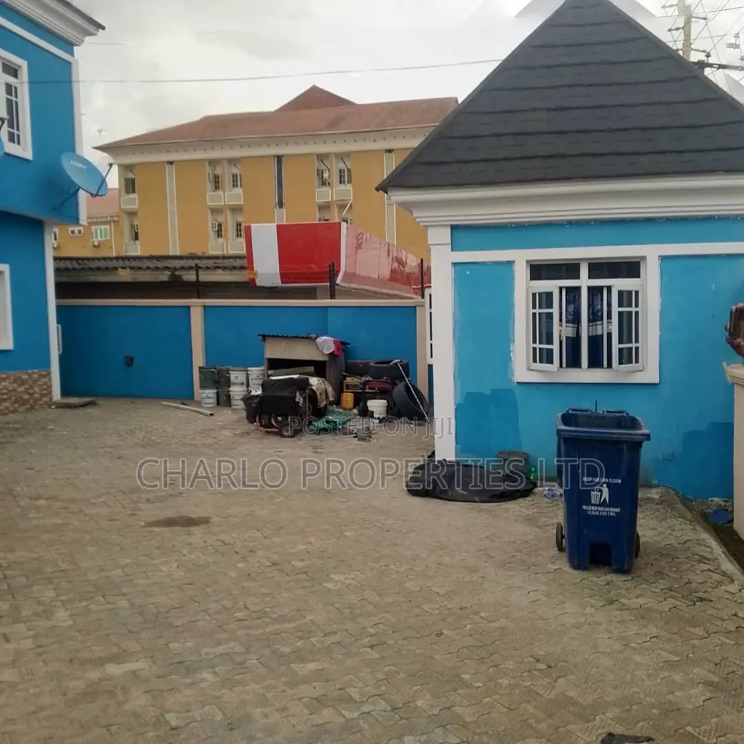Furnished 12bdrm Block of Flats in Benin City for sale in Benin City