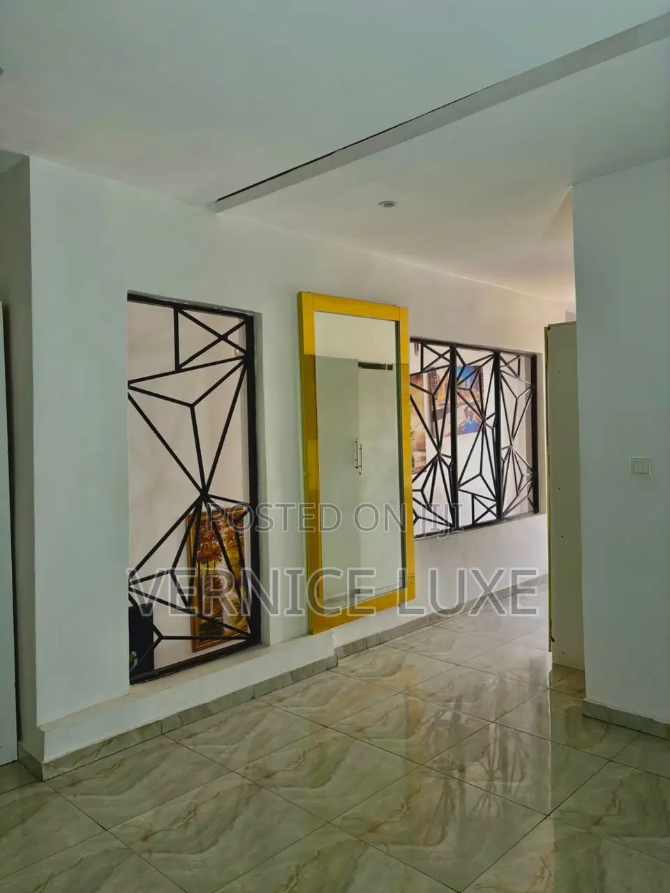 3bdrm Block of Flats in Lekki Phase 1 for sale in Lekki Phase 1