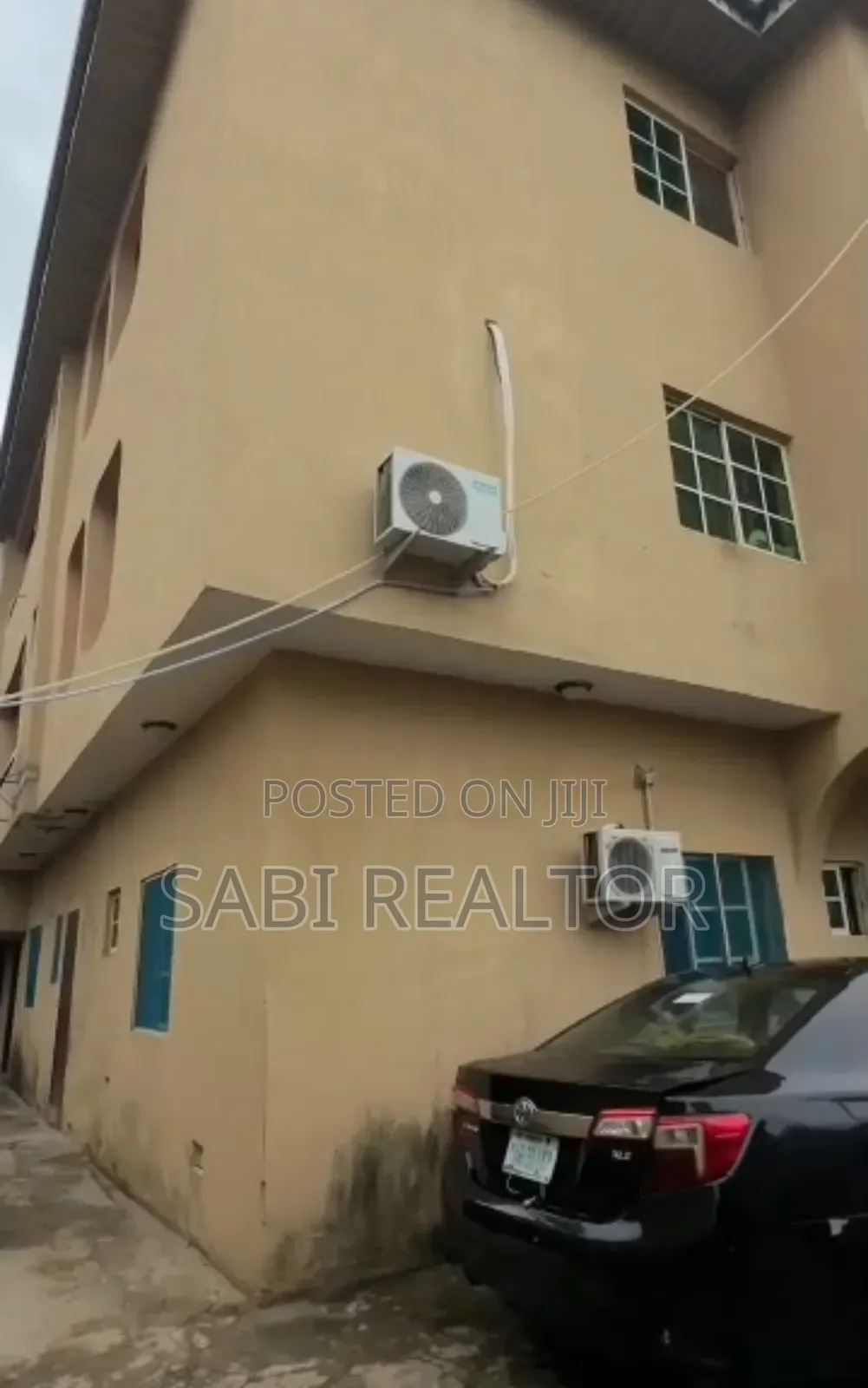 Furnished 3bdrm Block of Flats in Ajao Estate for sale in Ajao Estate