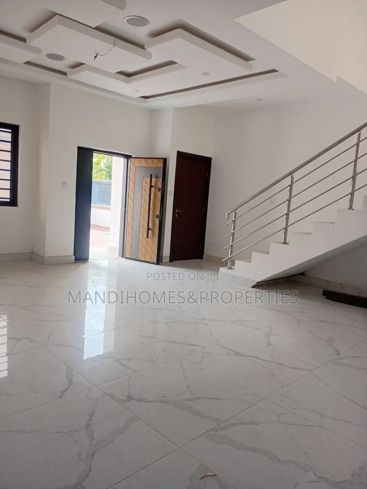 4bdrm Townhouse/Terrace in Sangotedo for Sale in Sangotedo