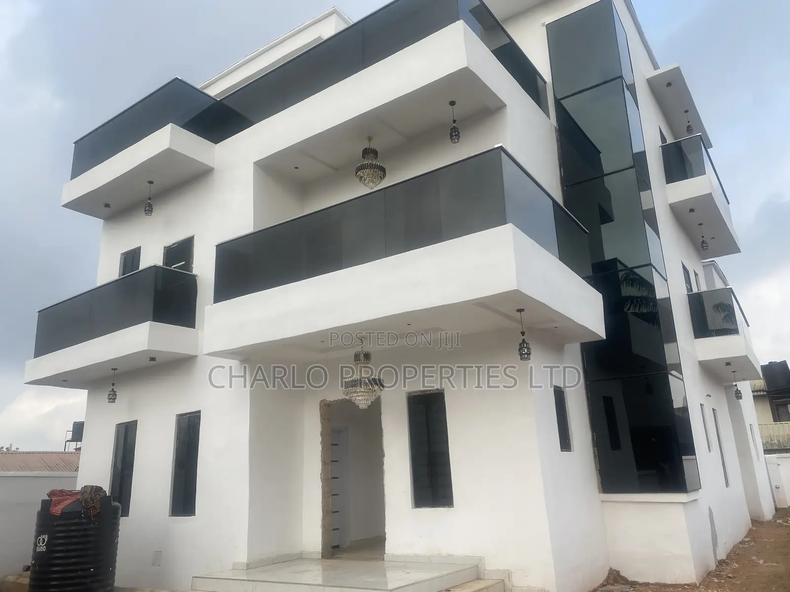 Furnished 7bdrm Duplex in Benin City for sale in Benin City