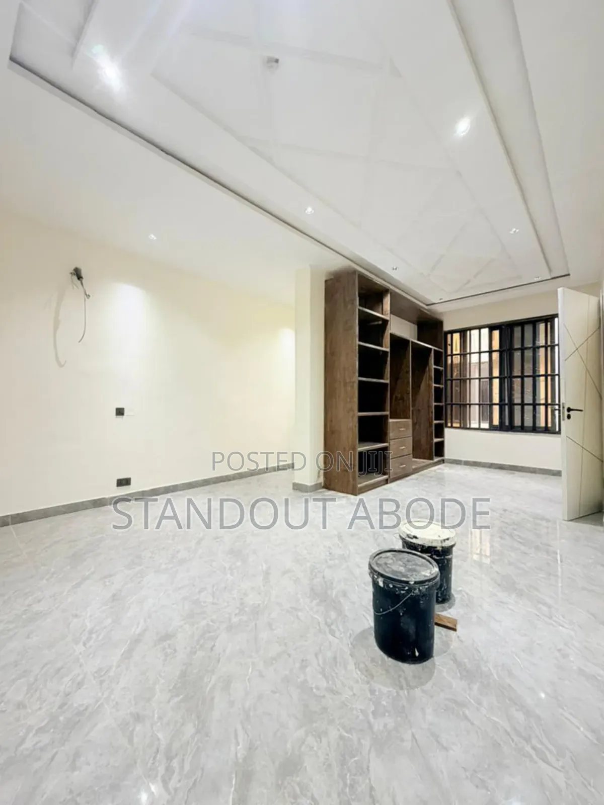 4bdrm Duplex in In An Estate, Ikeja GRA for sale in Ikeja GRA