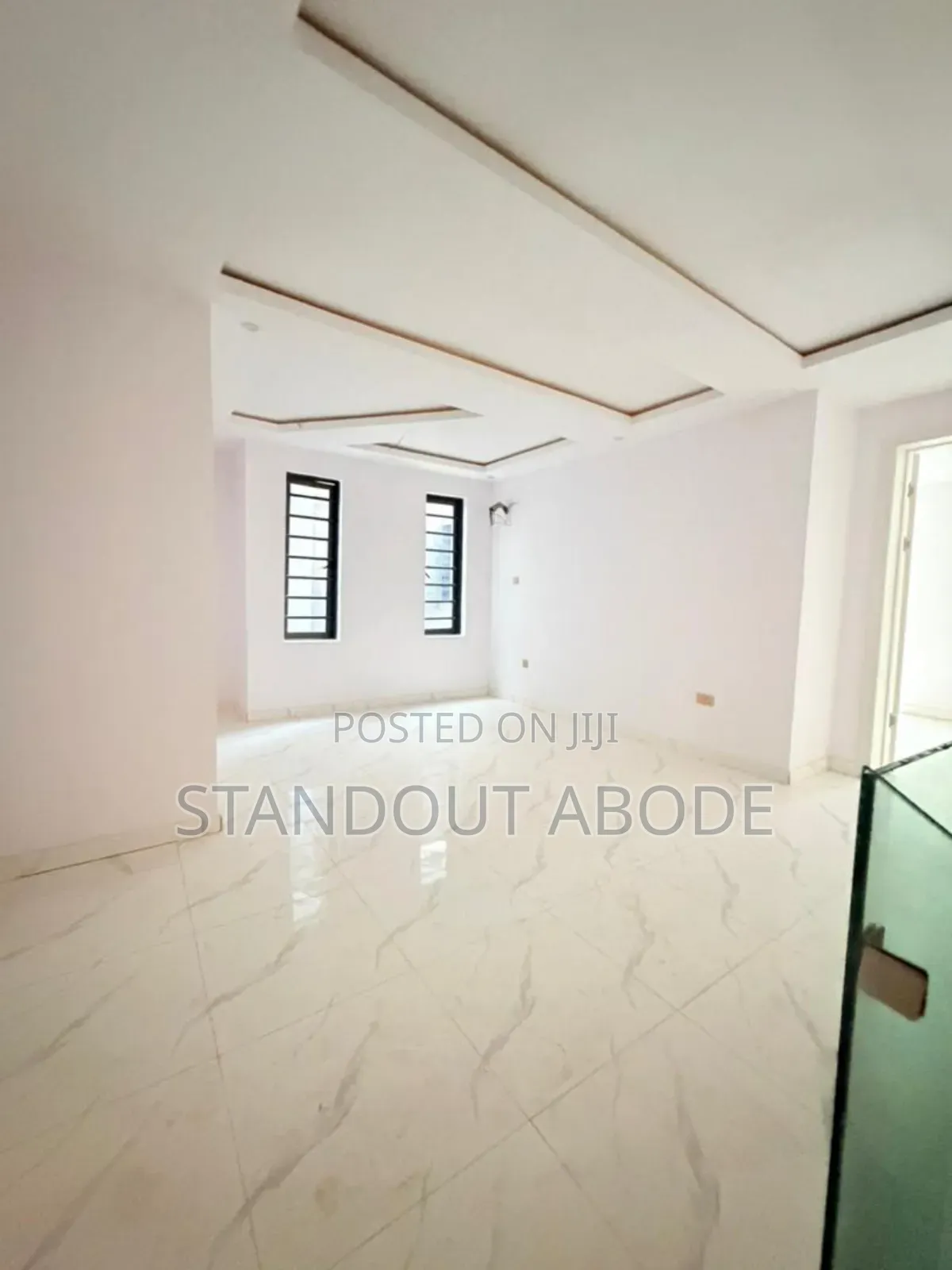 4bdrm Duplex in In An Estate, GRA Phase 2 Shangisha for sale in GRA Phase 2 Shangisha