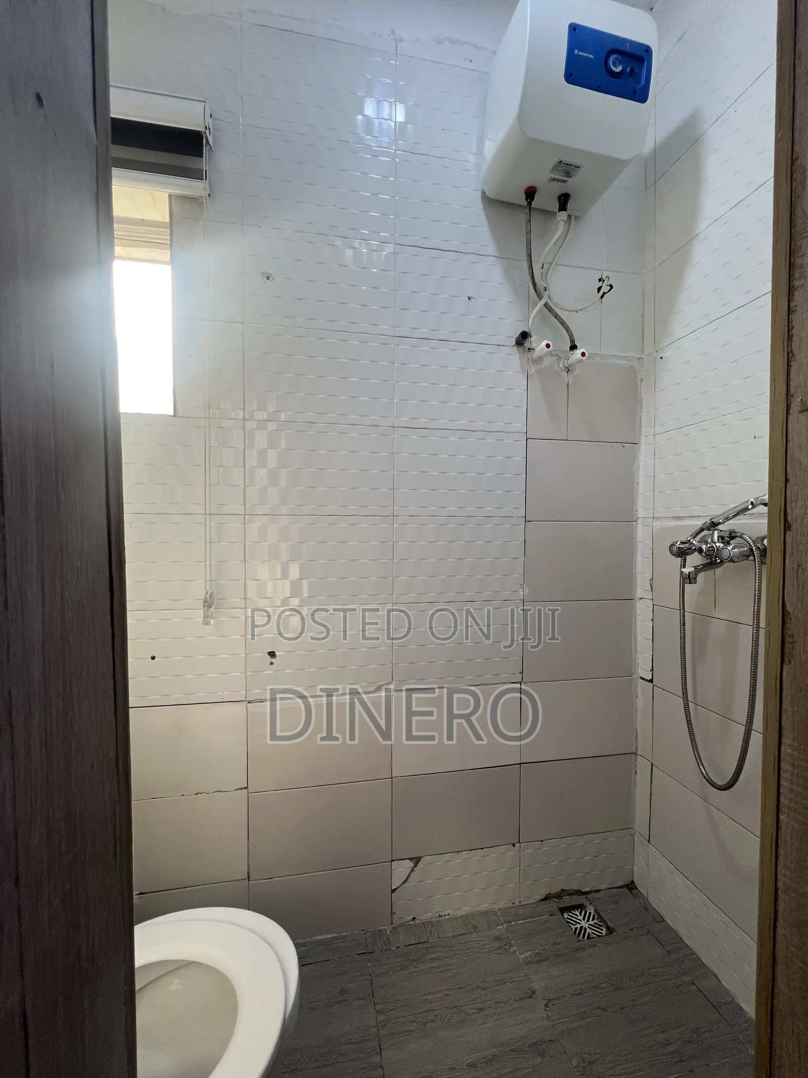 Dinero Crystal - 2 Bedroom Apartment in Ogunlana