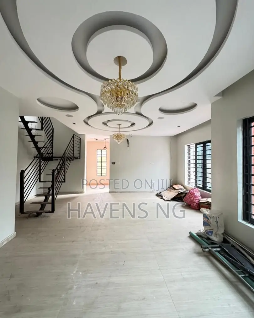 4bdrm Duplex in Phase 1 / Gbagada for sale in Phase 1 / Gbagada