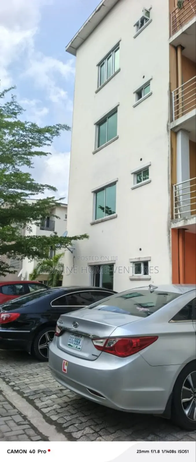 Mini Flat in Chevron for rent in Chevron