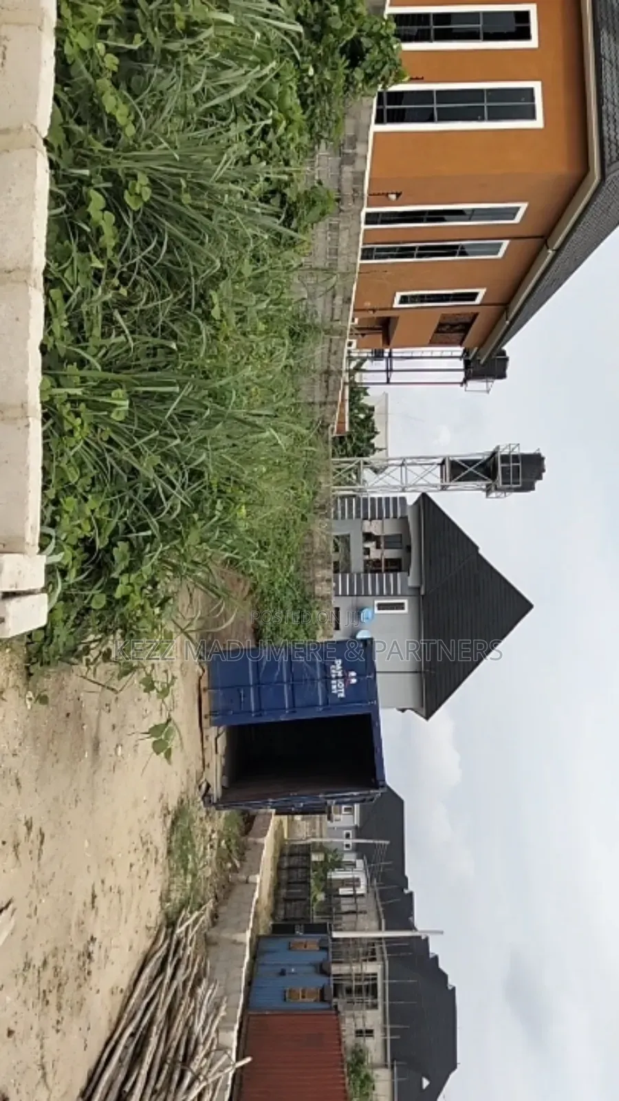 For Sale : Cornerpiece 1 Plot at Cedarwood Estate Sars Rd Ph in New Layout