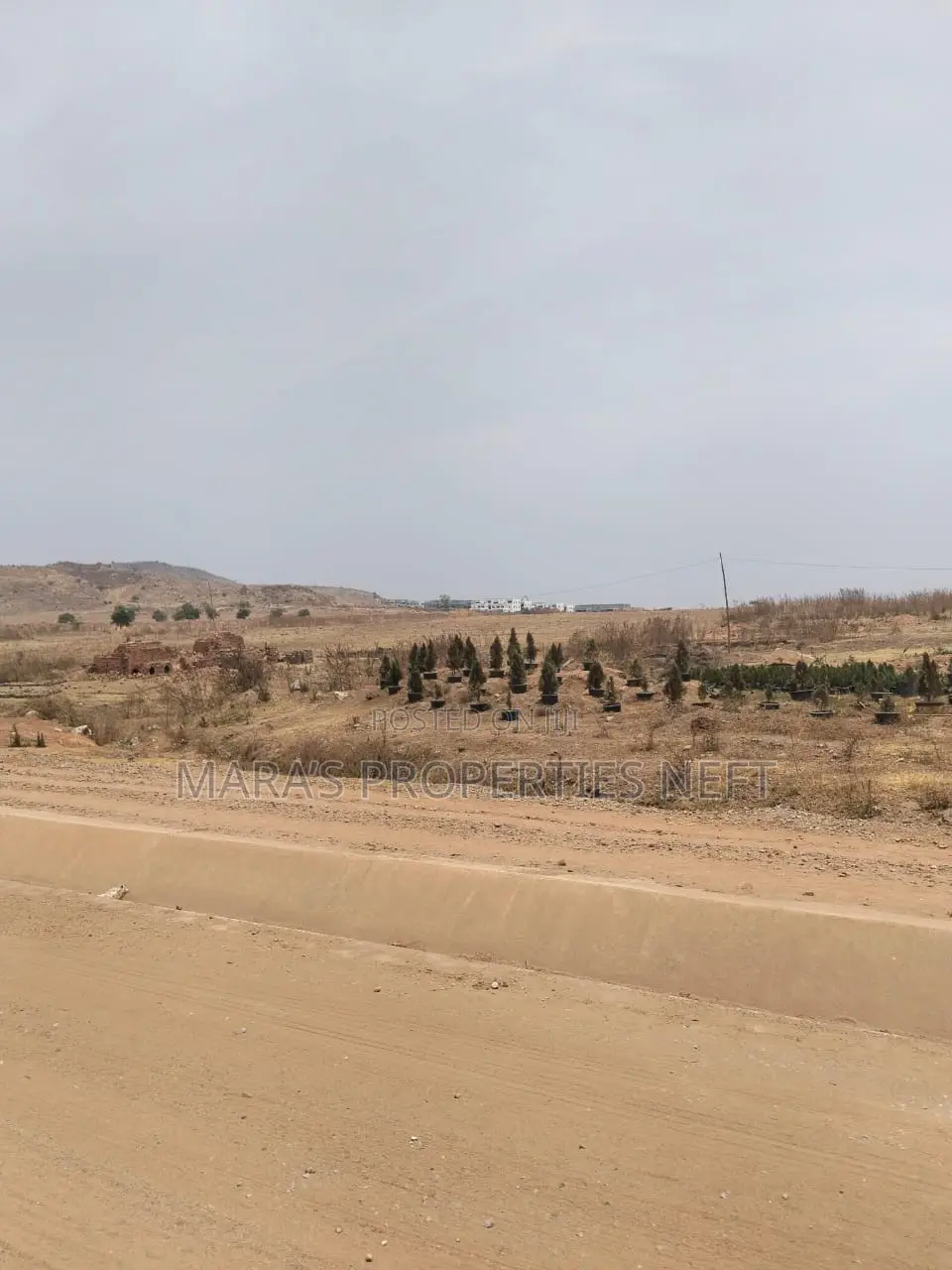 R of O Land in Dei Dei After Arab Abuja for Sale in Dei-Dei