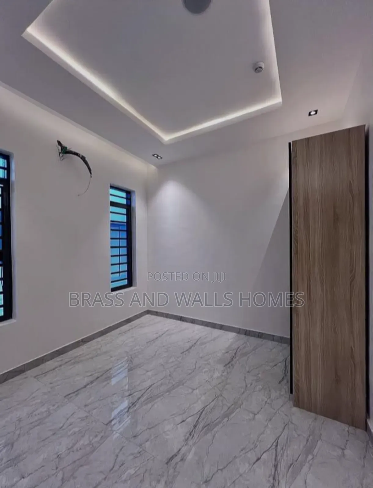 Furnished 4bdrm Duplex in Lekki Phase 1 for sale in Lekki Phase 1