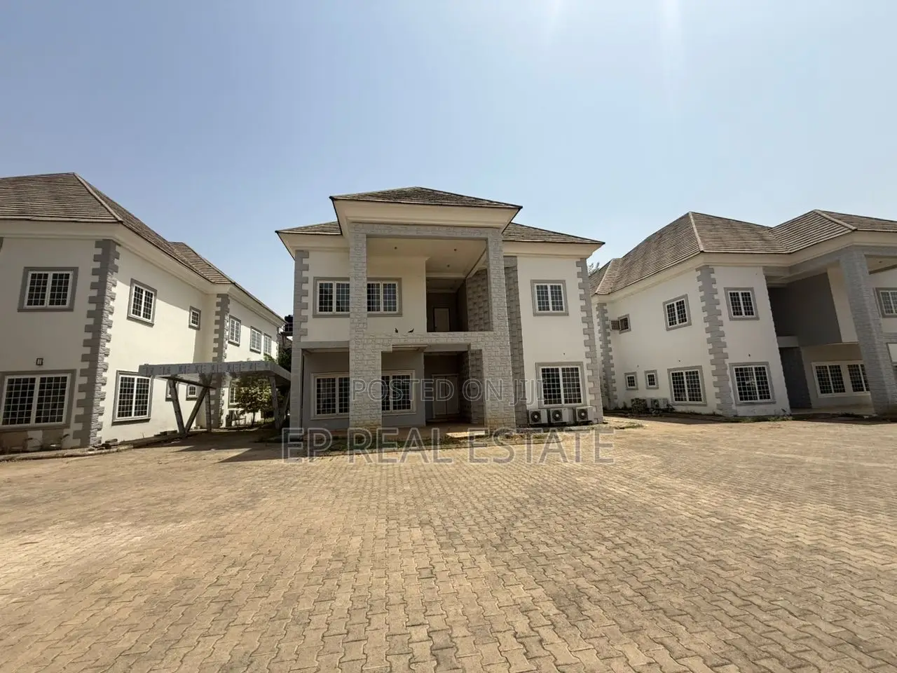 6bdrm Duplex in Maitama for sale in Maitama