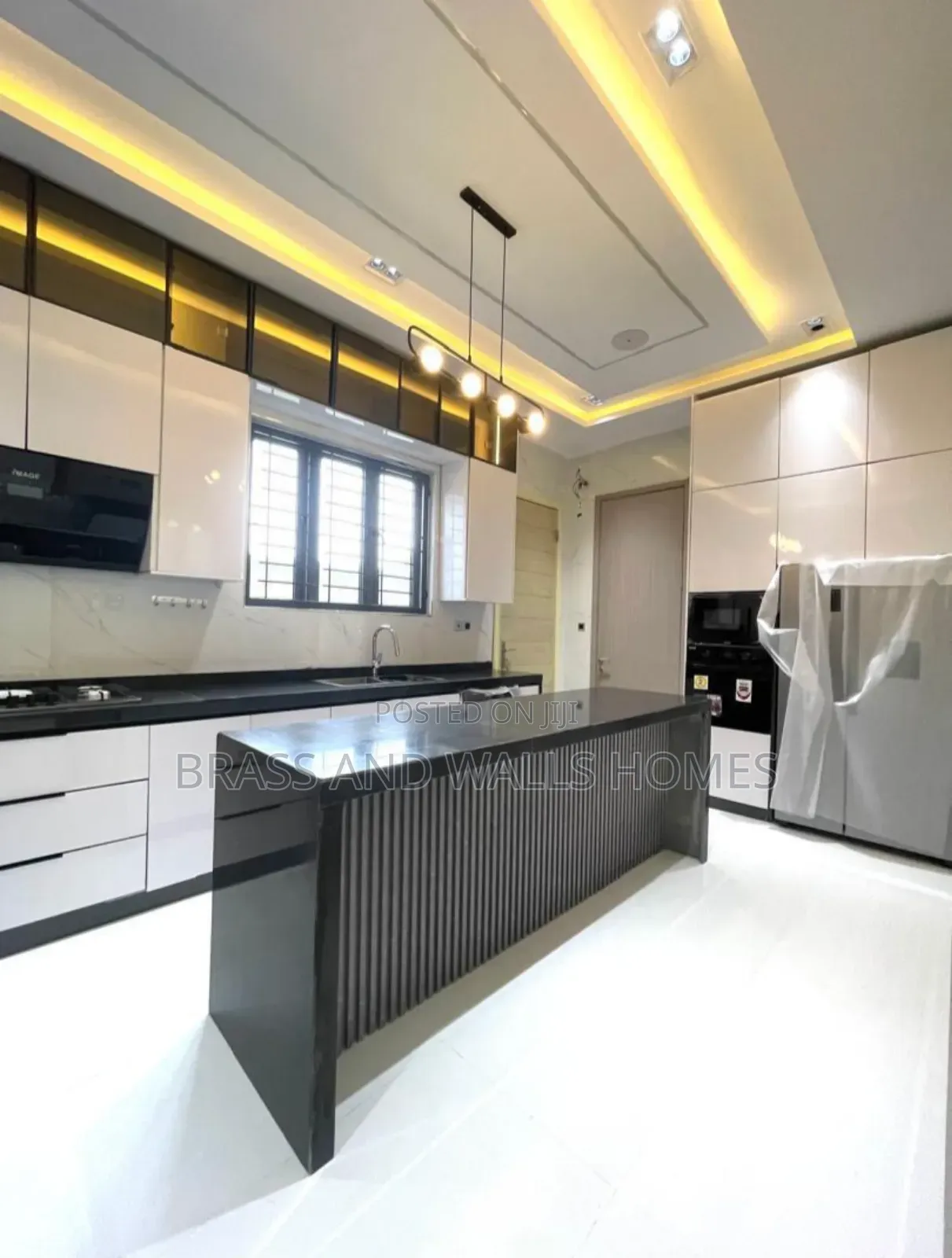 Furnished 5bdrm Duplex in Lekki Phase 1 for sale in Lekki Phase 1