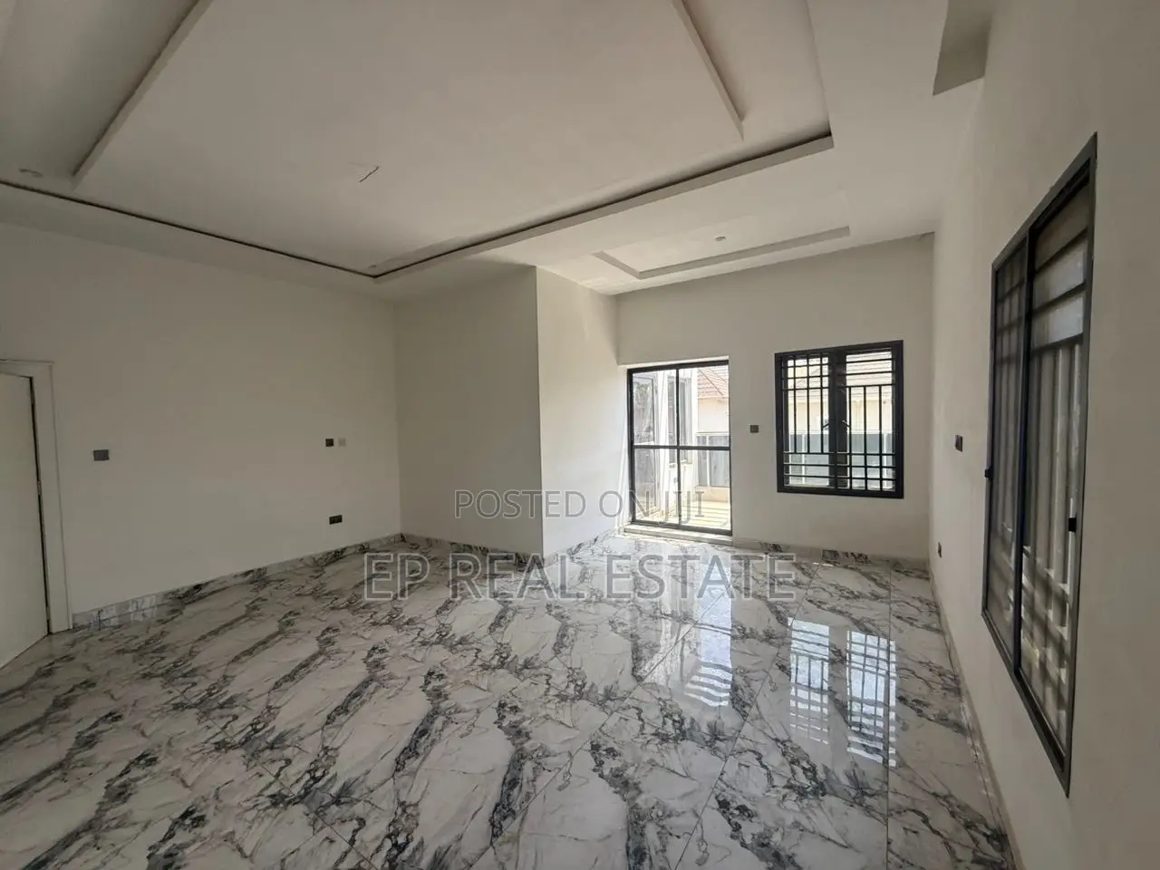 5bdrm Duplex in Utako for sale in Utako