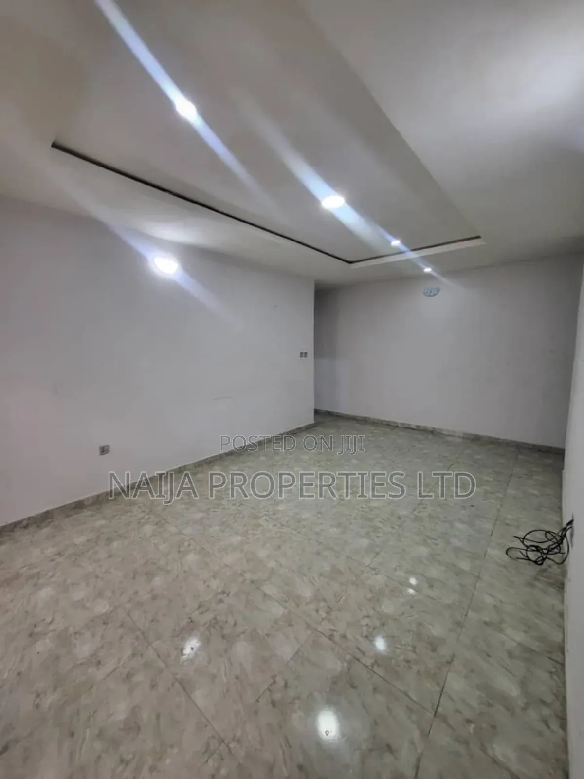 3bdrm Apartment in Lekki Conservation, Chevron for rent in Chevron