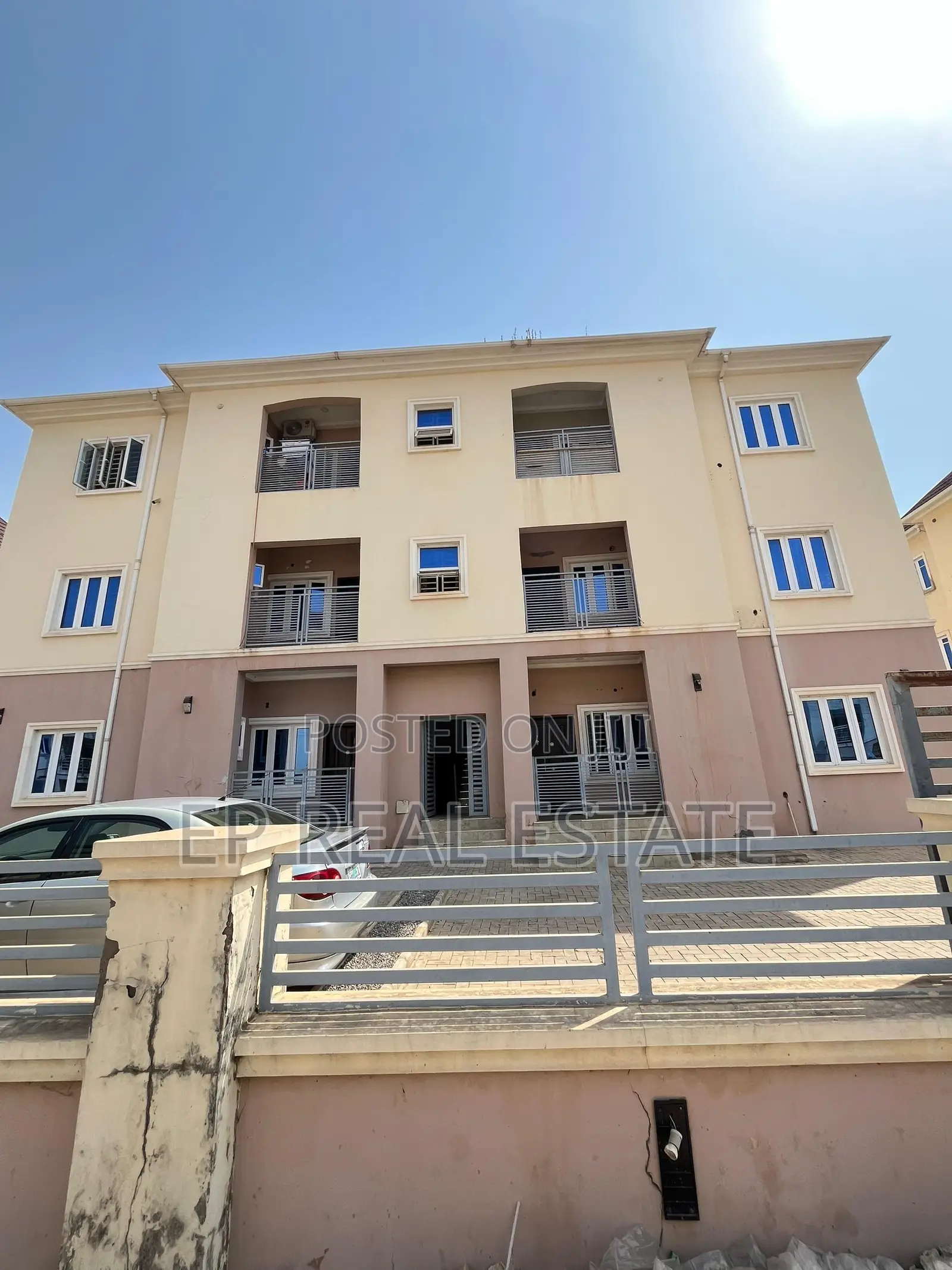 2bdrm Apartment in Lugbe District for sale in Lugbe District