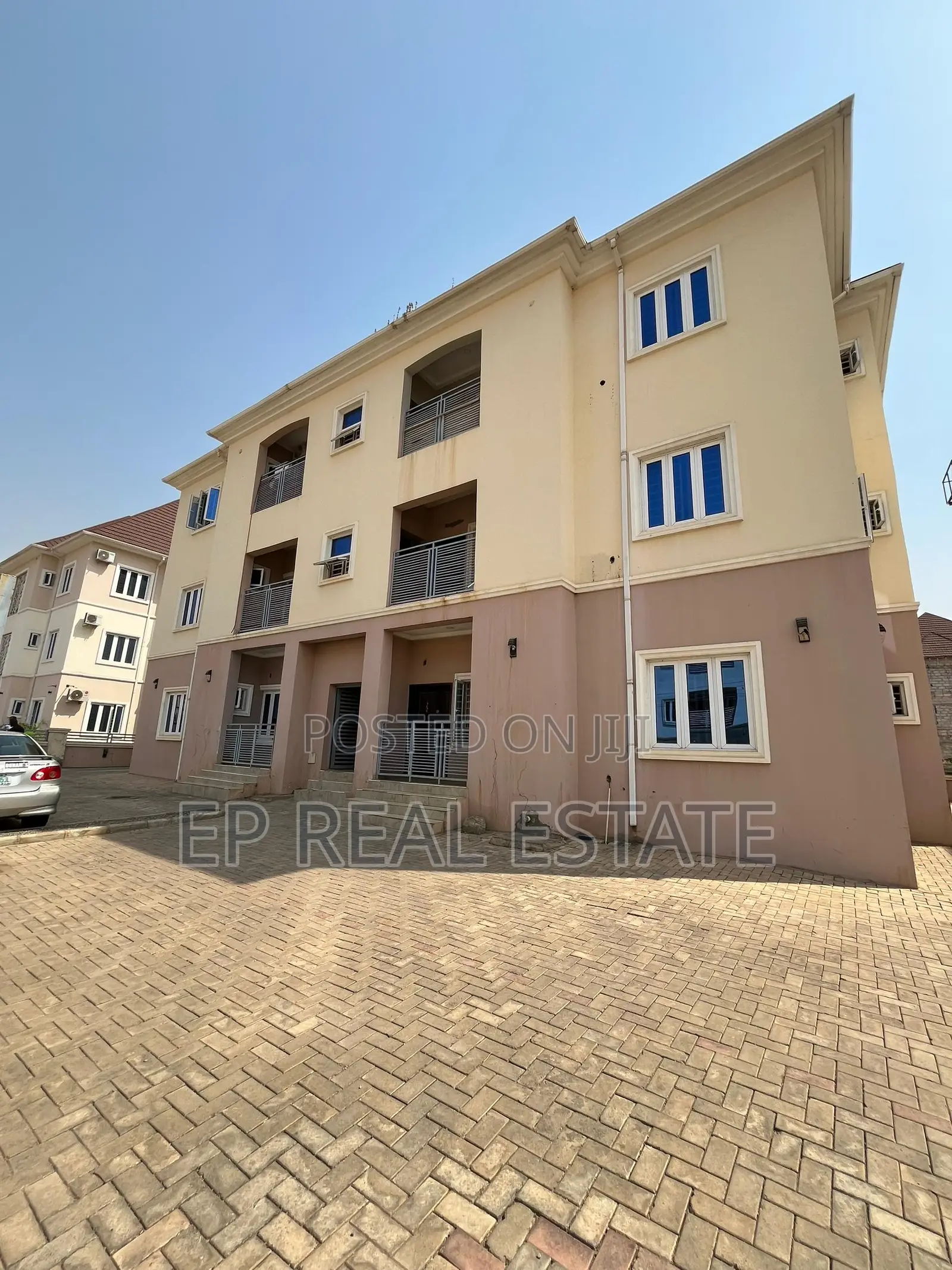 2bdrm Apartment in Lugbe District for sale in Lugbe District