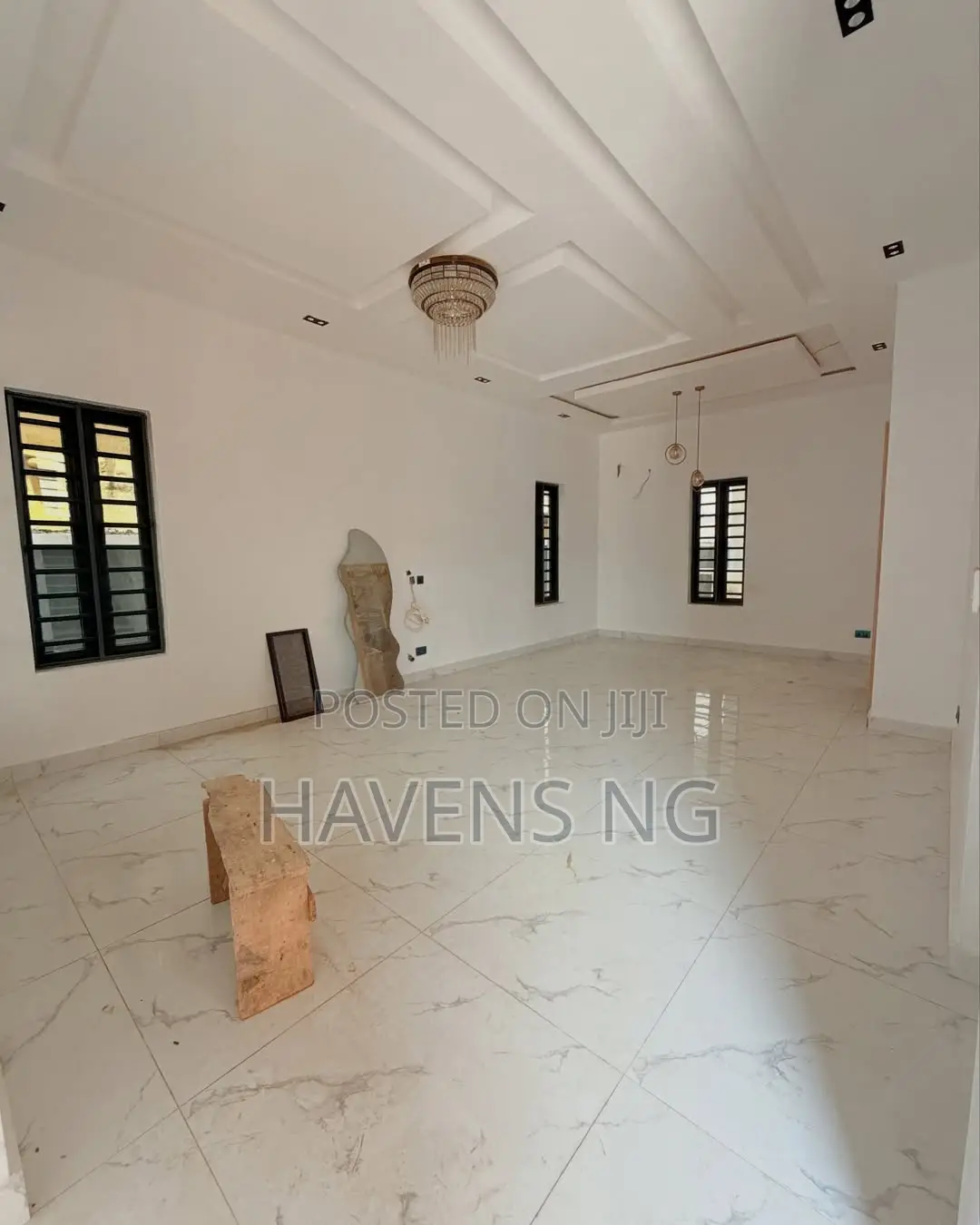 5bdrm Duplex in Adeniyi Jones for sale in Adeniyi Jones