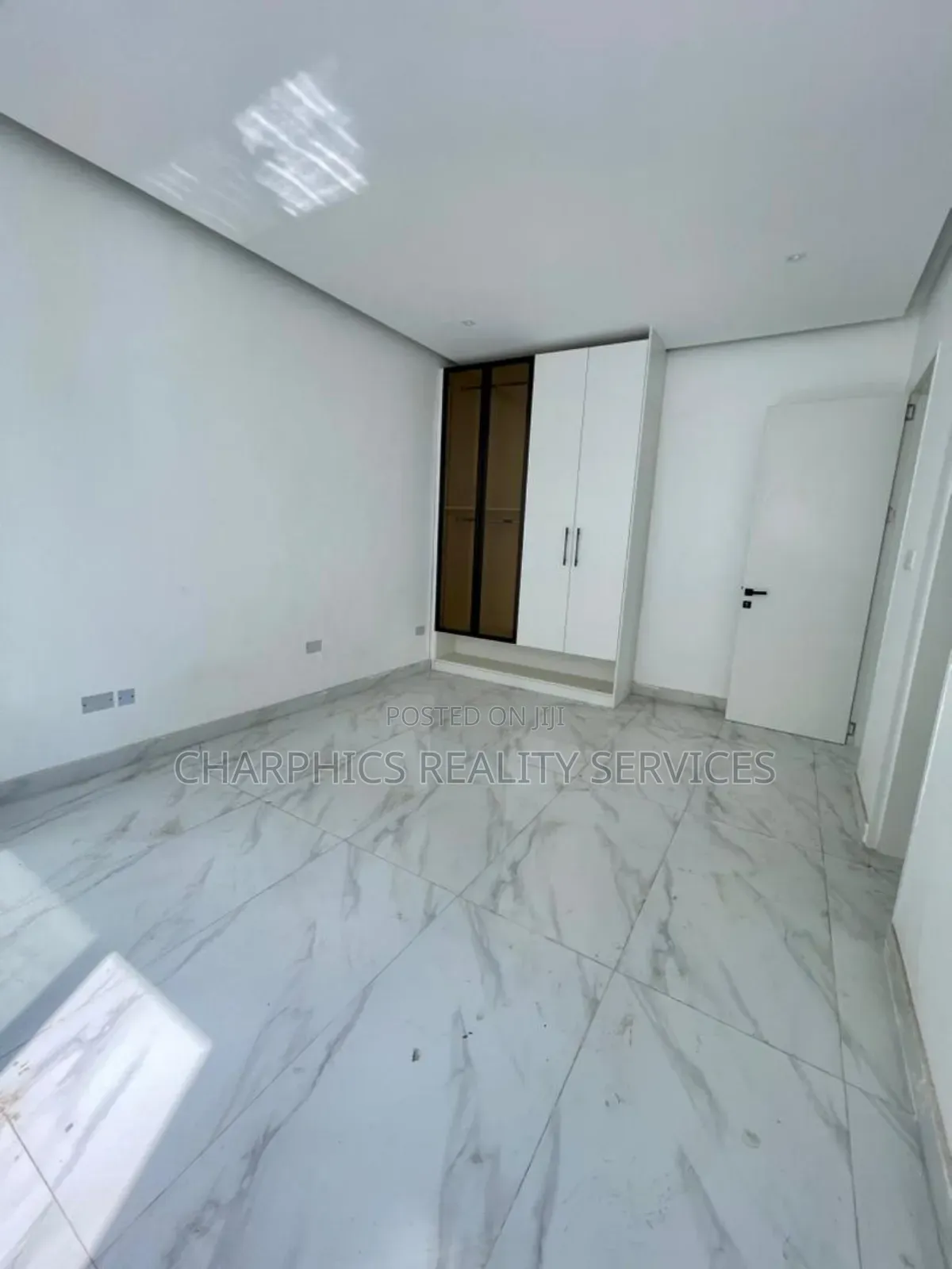 2bdrm Apartment in Lekki Phase 1 for sale in Lekki Phase 1