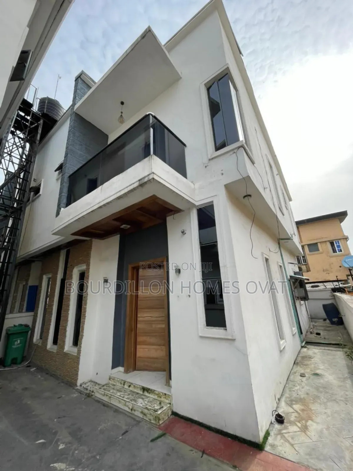 4bdrm Duplex in Ikota Lekki County for rent in Ikota