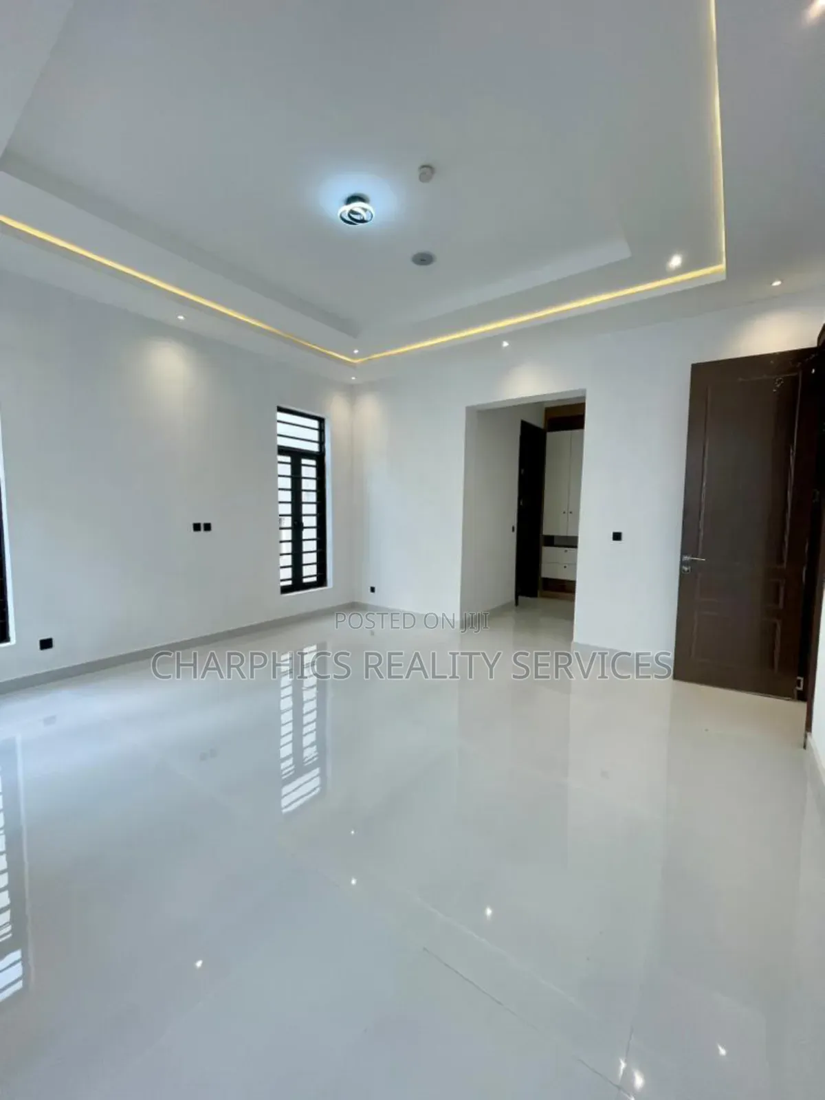 5bdrm Duplex in Lekki for sale in Lekki