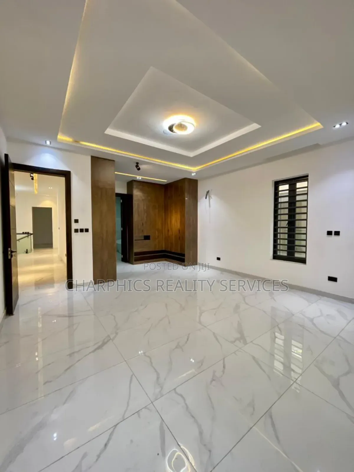 5bdrm Duplex in Lekki for sale in Lekki