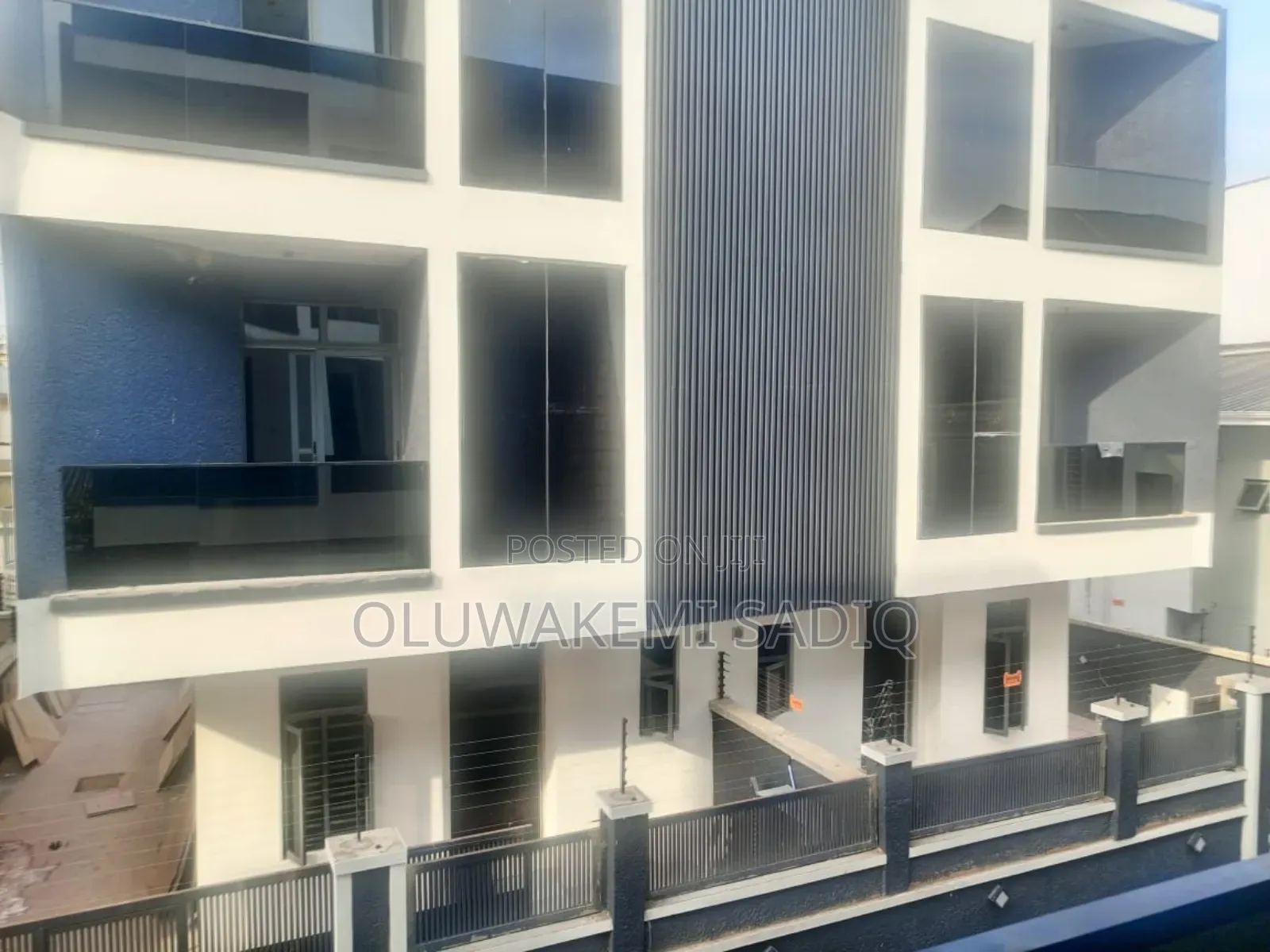 4bdrm Duplex in Ikeja, Adeniyi Jones for sale in Adeniyi Jones