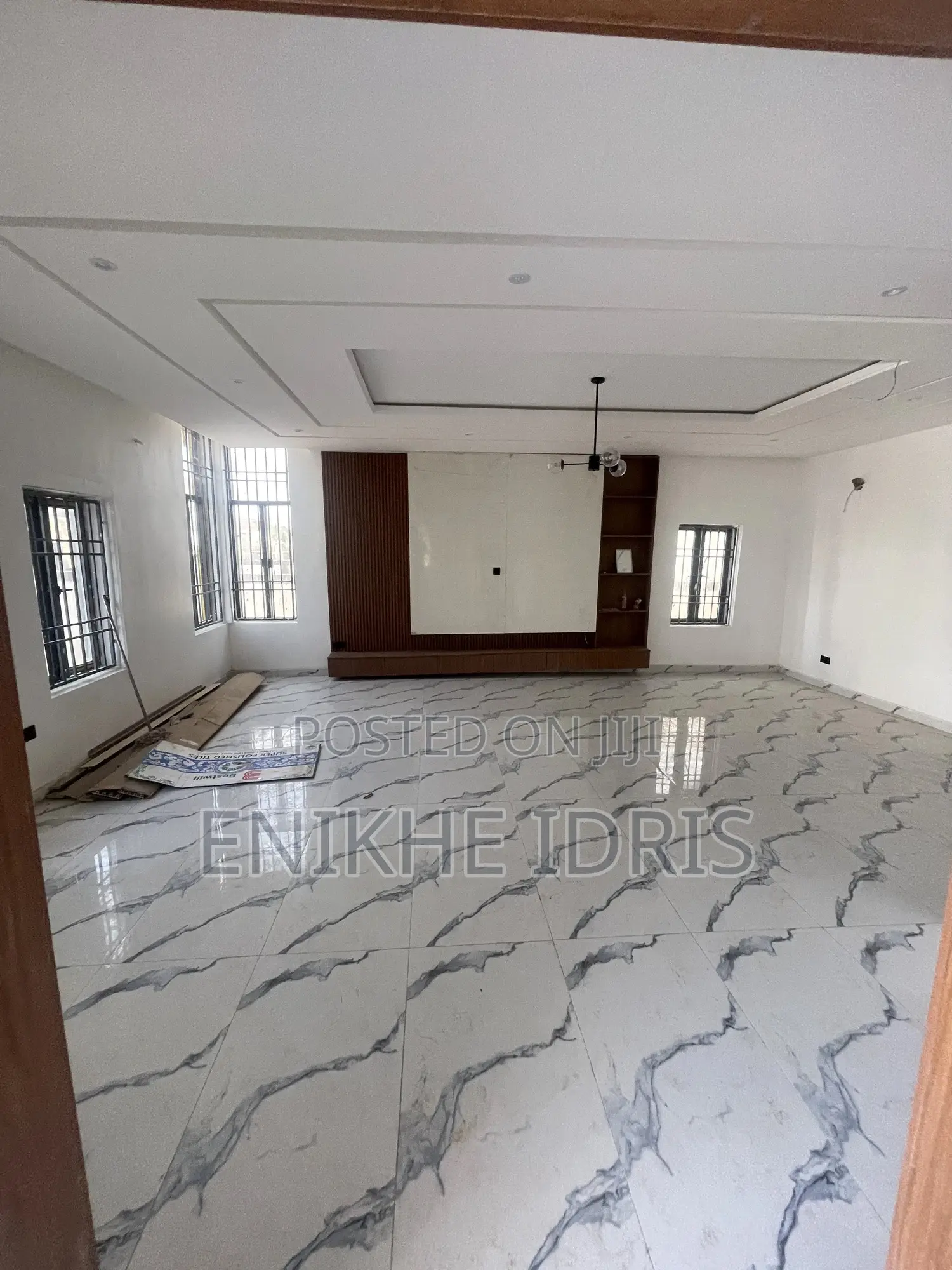 4bdrm Duplex in 4Tree4, Lugbe District for sale in Lugbe District