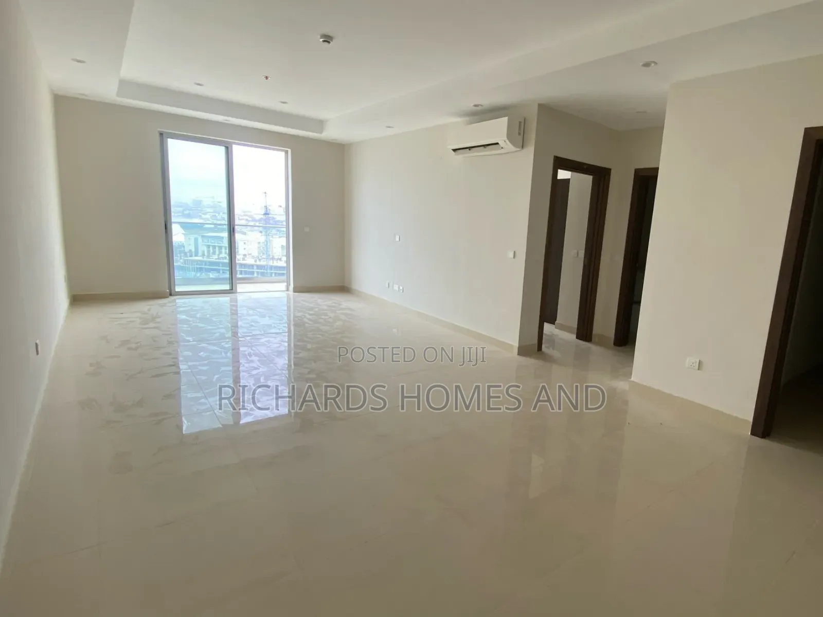 1bdrm Apartment in Bluewaters, Victoria Island Extension for sale in Victoria Island Extension