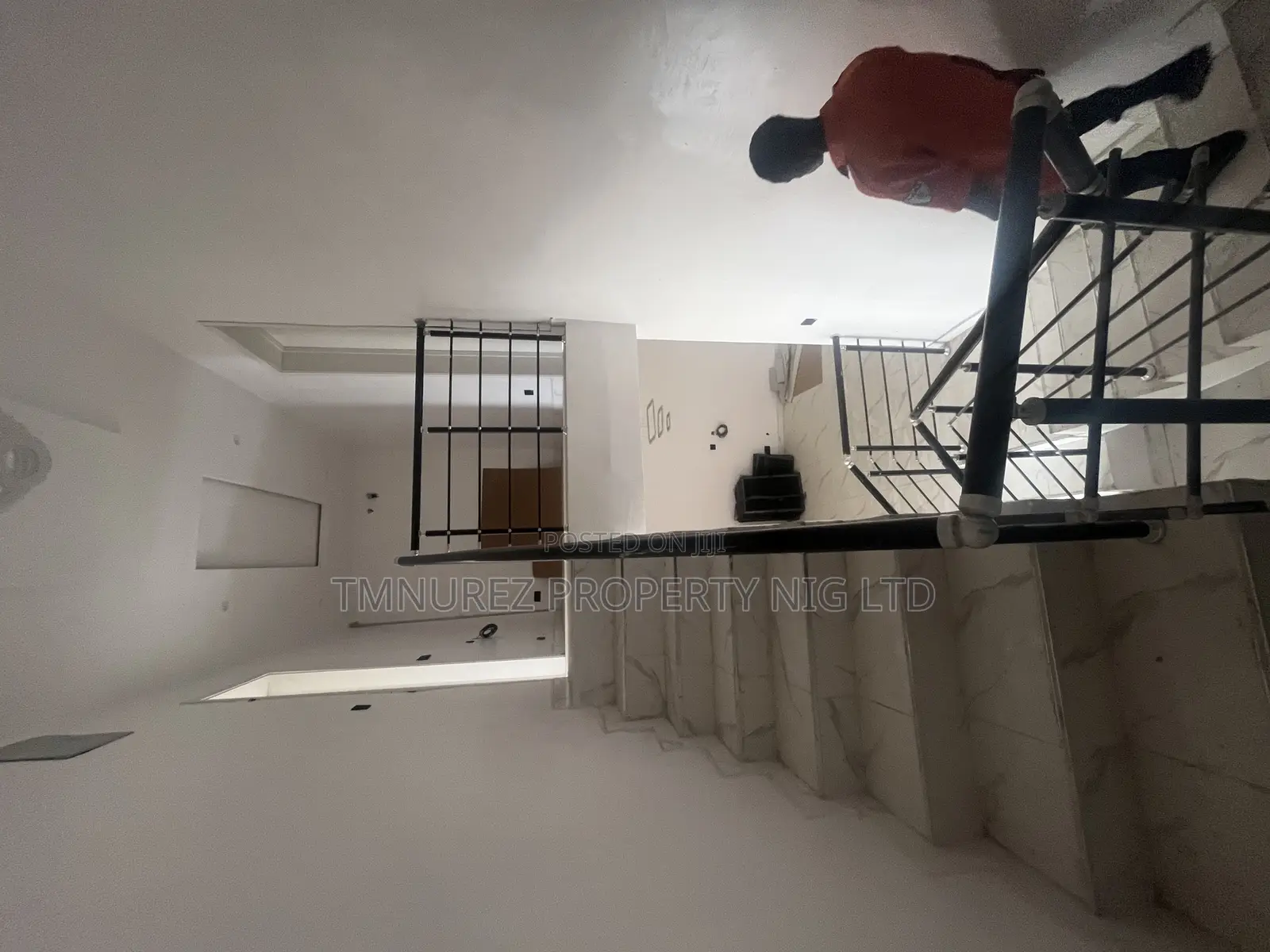 3bdrm Duplex in Ogombo for sale in Ogombo