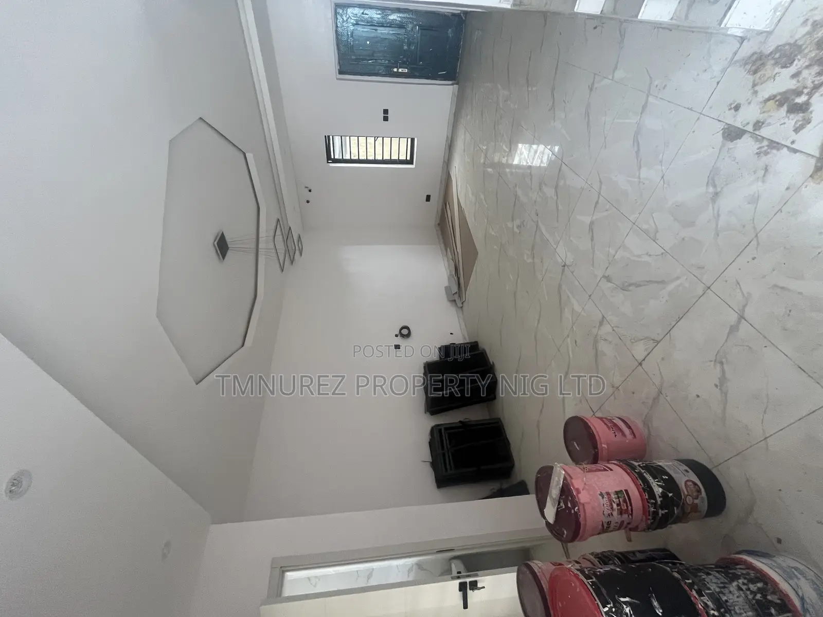 3bdrm Duplex in Ogombo for sale in Ogombo