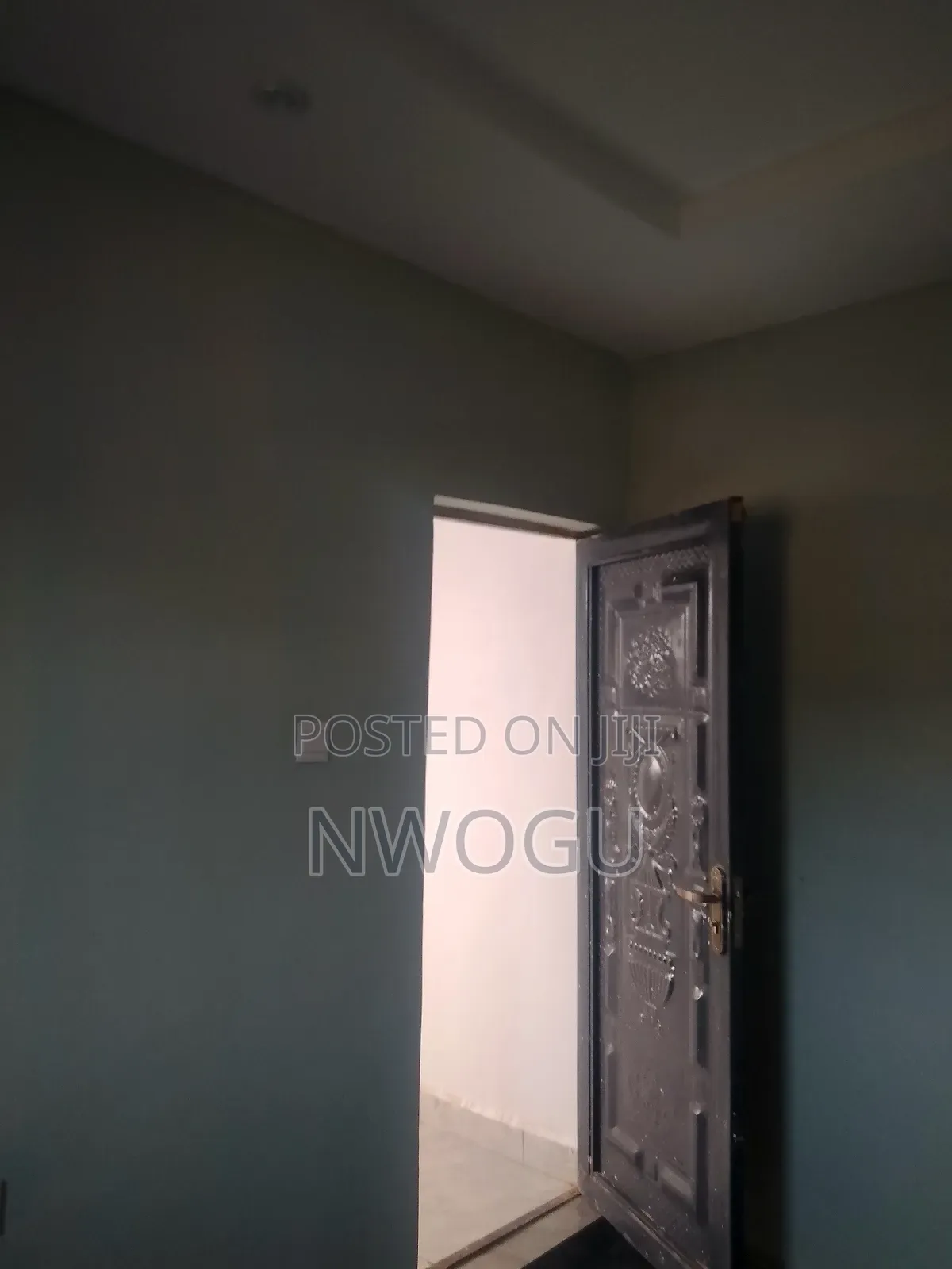 1bdrm Block of Flats in Wumba for sale in Wumba