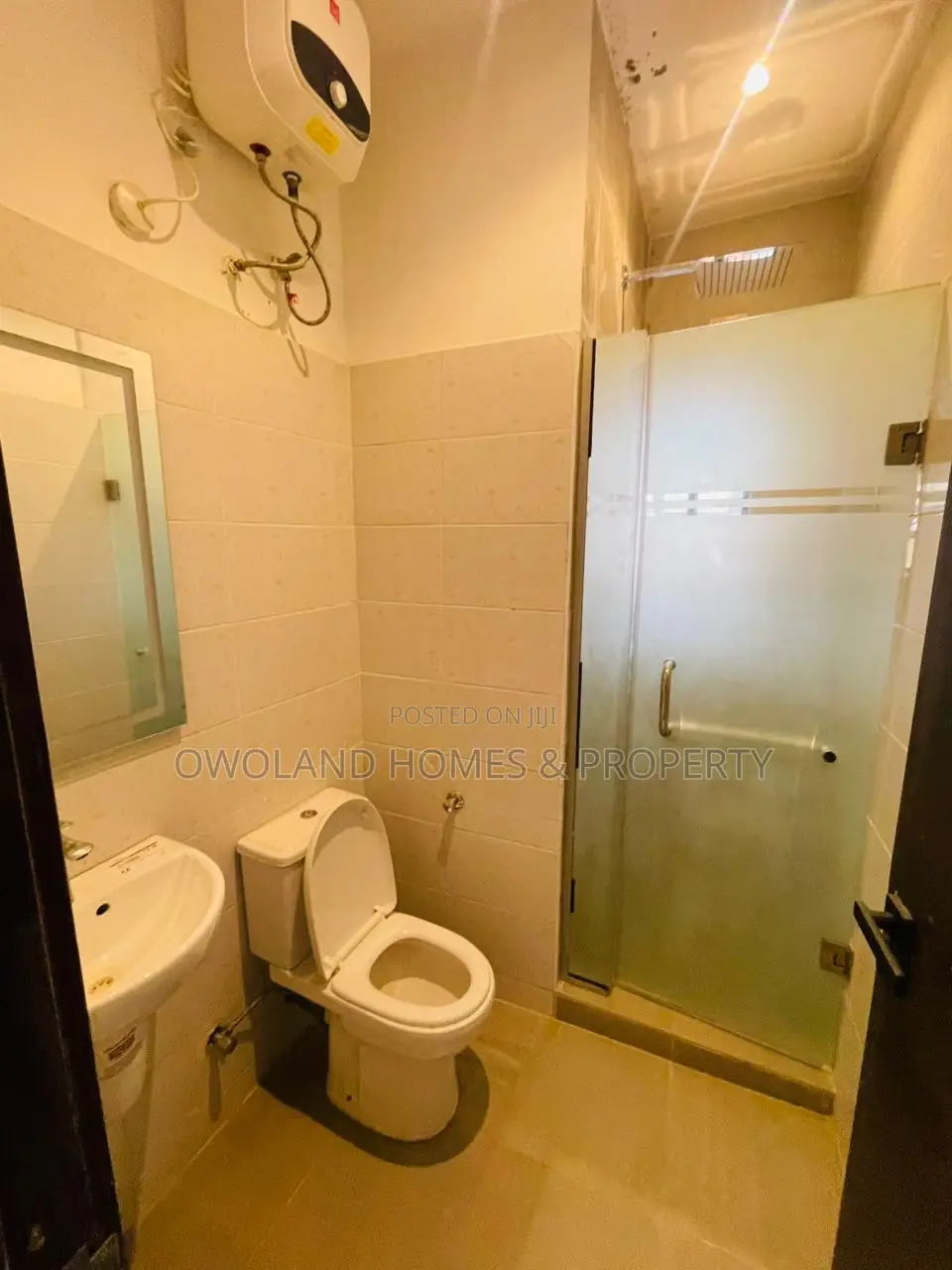 2bdrm Block of Flats in Lekki for rent in Lekki