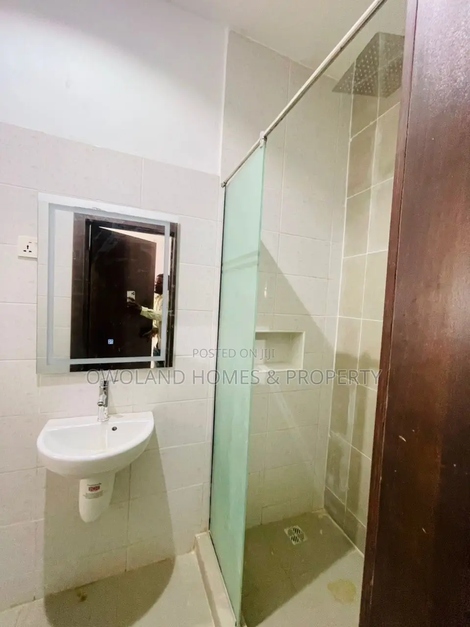 2bdrm Block of Flats in Lekki for rent in Lekki