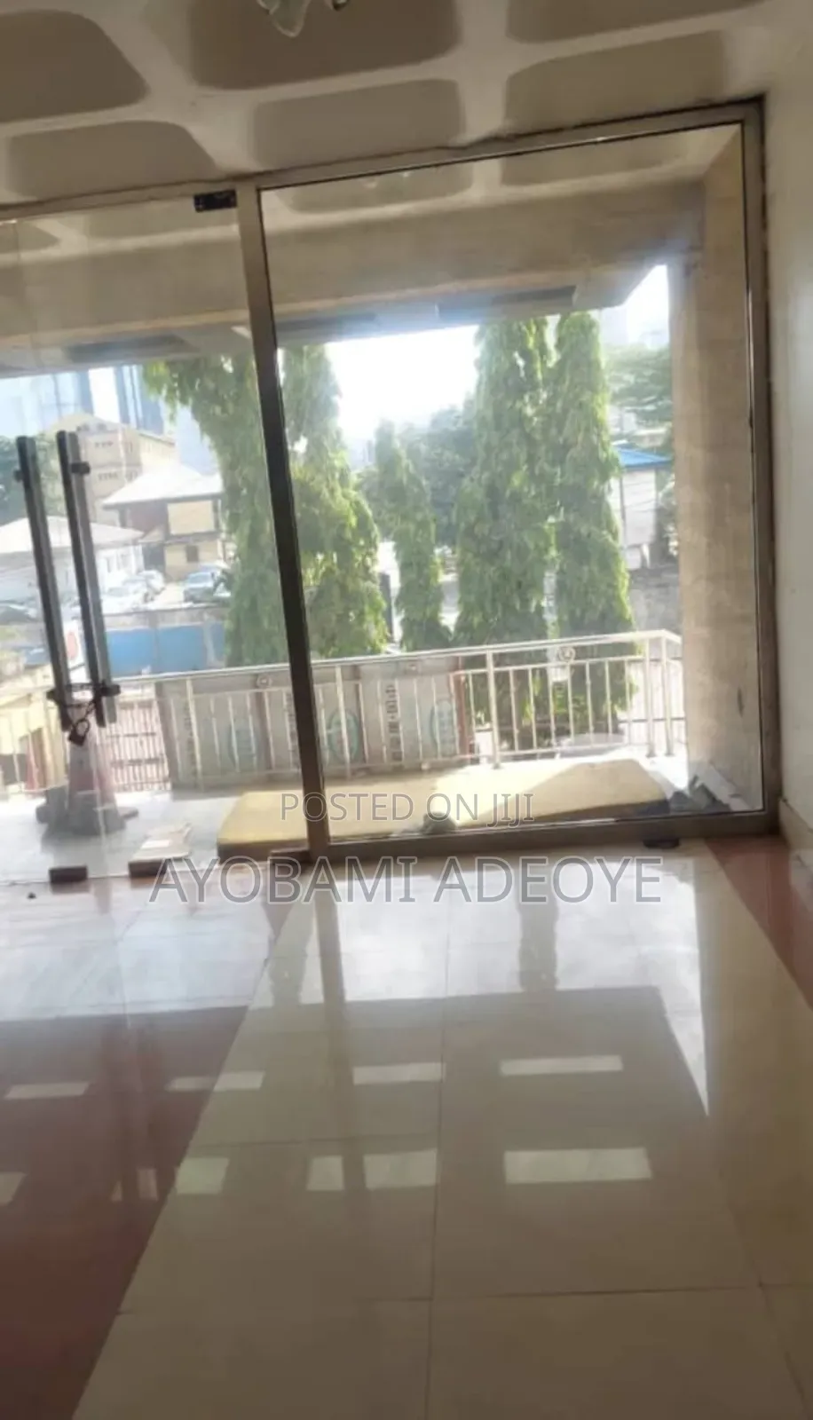 Showroom/Office Space for Lease at Vi in Akin Adesola