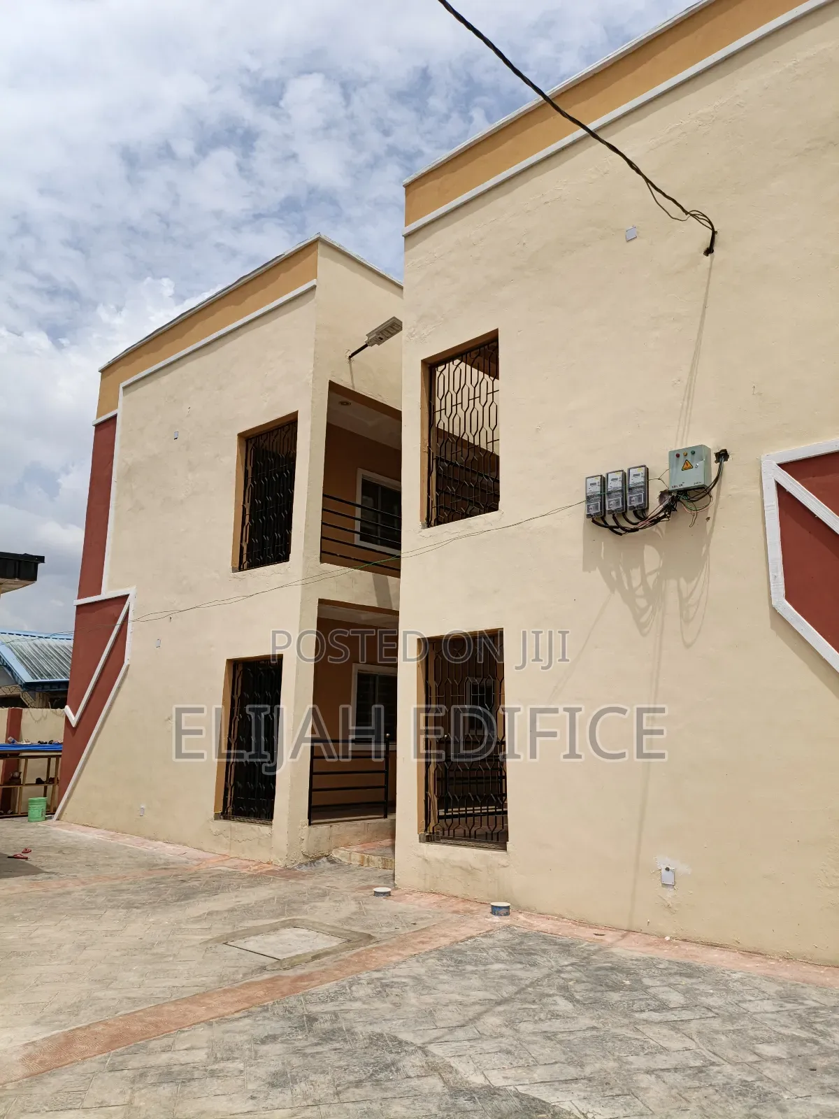 Furnished Studio Apartment in Ayonusi, Ikorodu Garage for rent in Ikorodu Garage