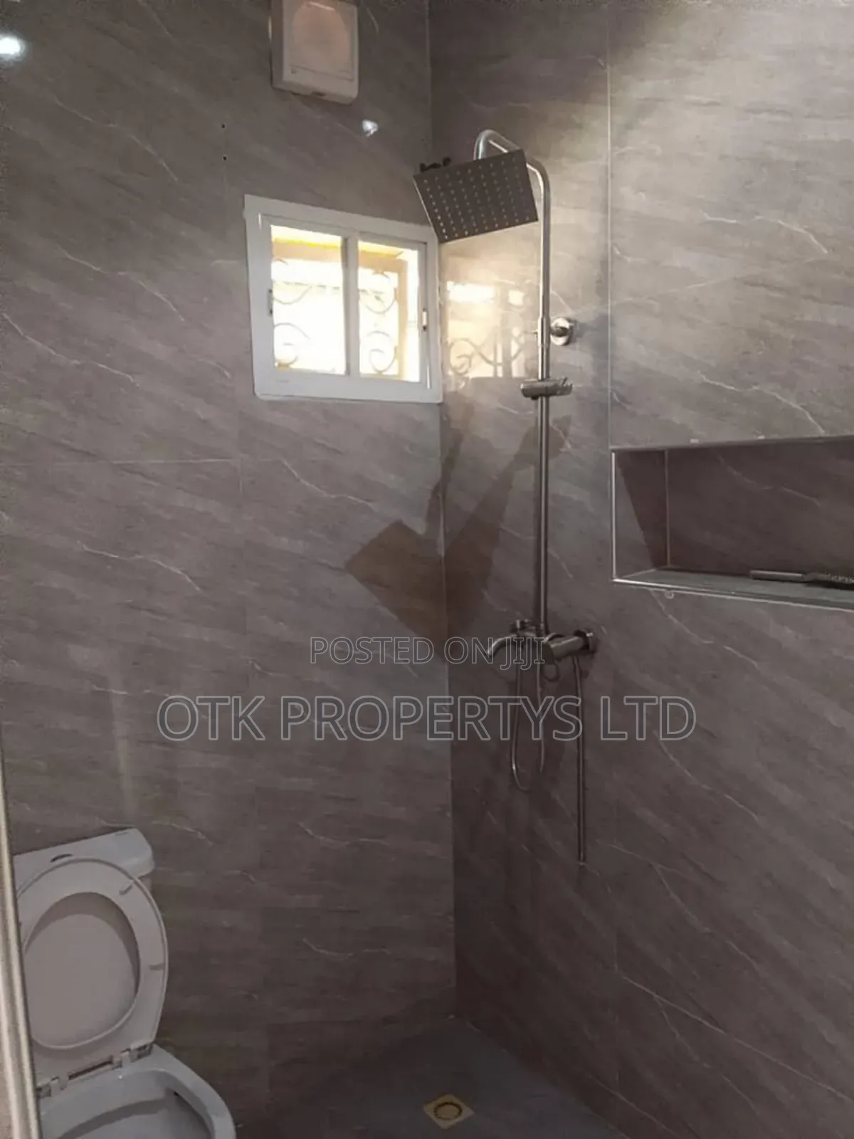 2bdrm Block of Flats in Life Camp By Oando for rent in Life Camp