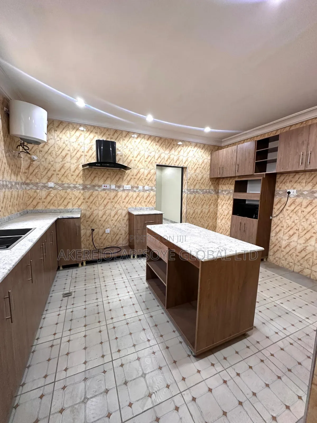 3bdrm Apartment in Jahi Gilmore, Abuja for rent in Jahi