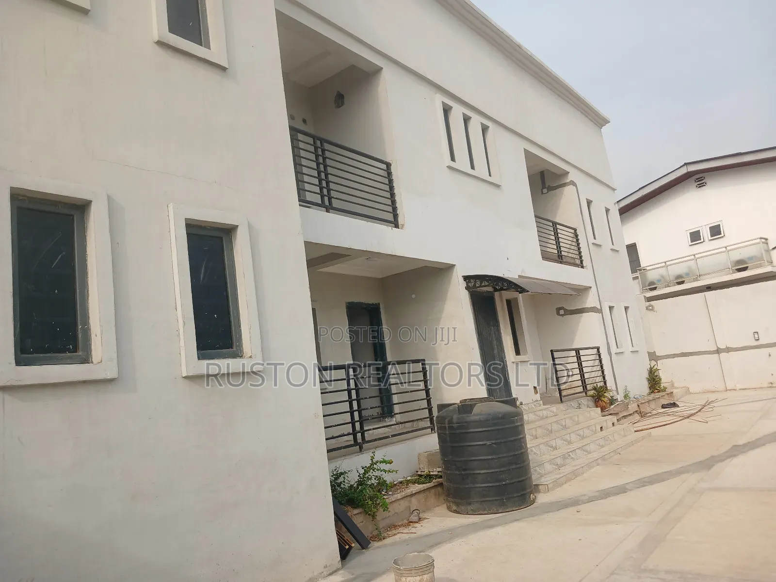 10bdrm Block of Flats in Bodija for rent in Bodija