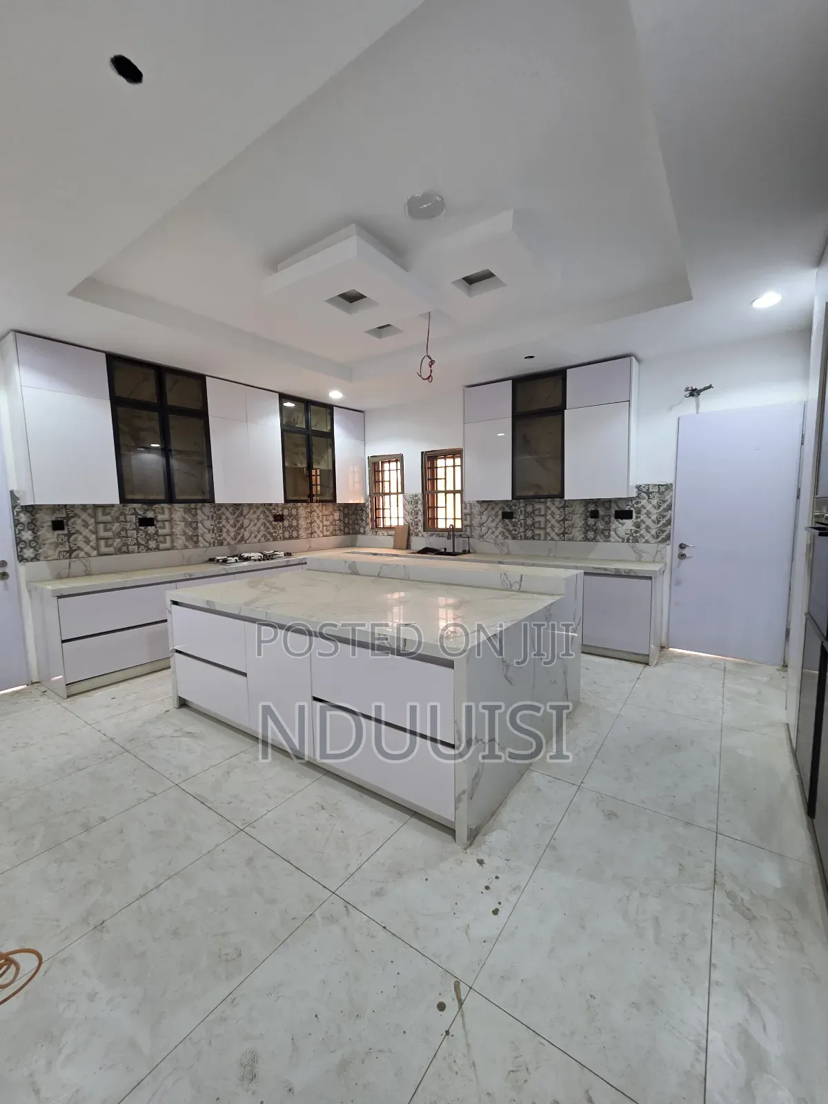 5bdrm Duplex in Guzape District for sale in Guzape District