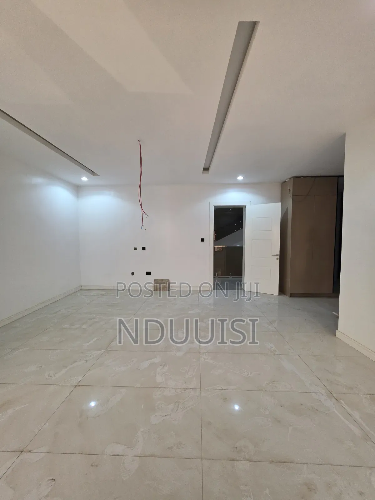 5bdrm Duplex in Guzape District for sale in Guzape District