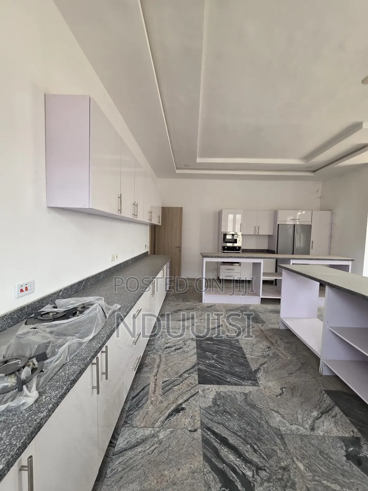 5bdrm Duplex in Guzape District for sale in Guzape District