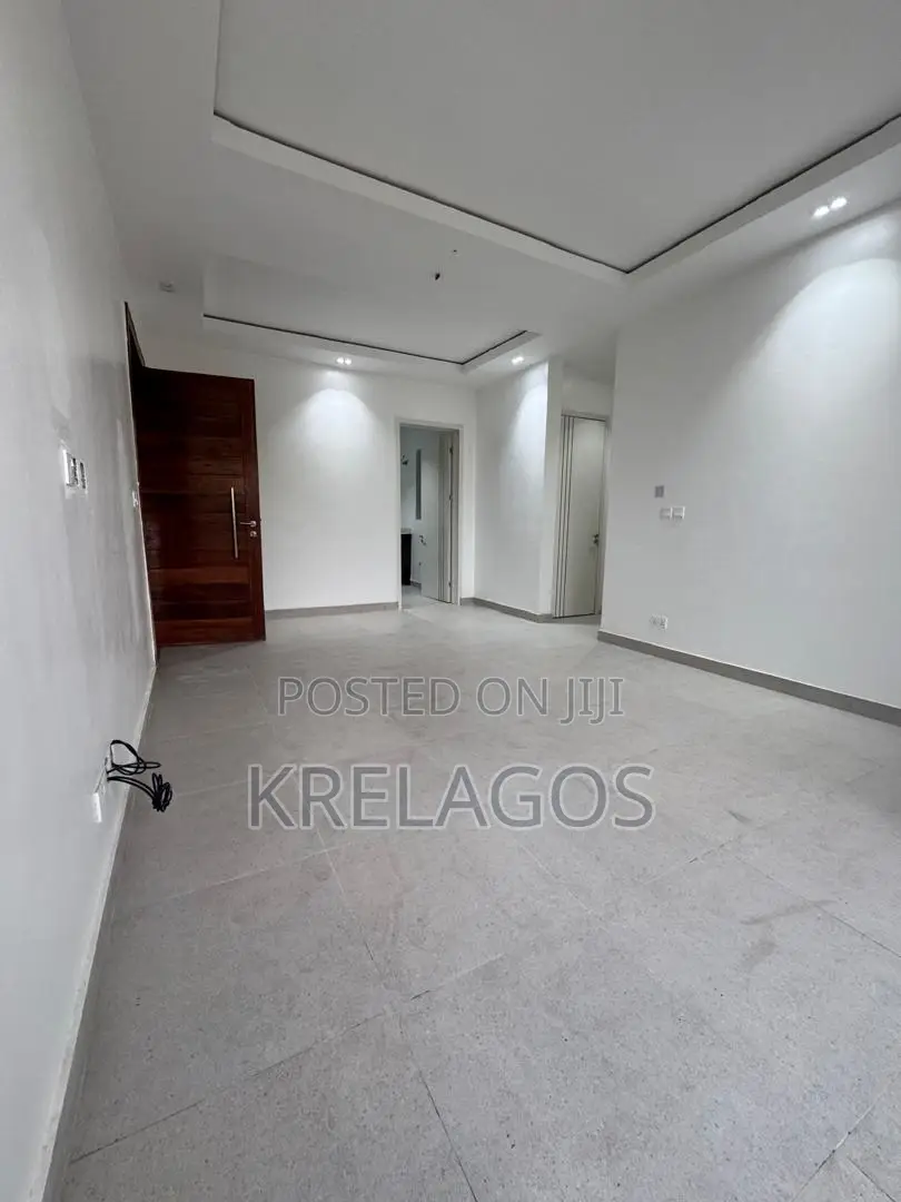 2bdrm Apartment in Ikate for sale in Ikate