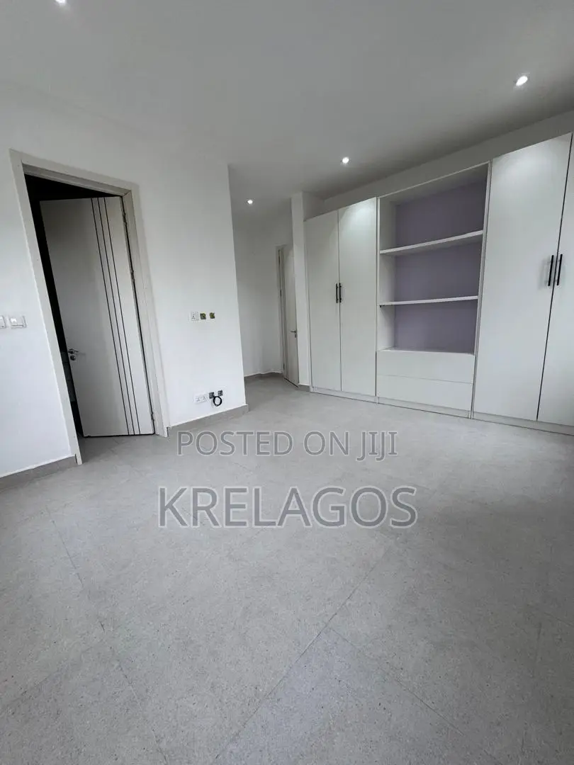 2bdrm Apartment in Ikate for sale in Ikate