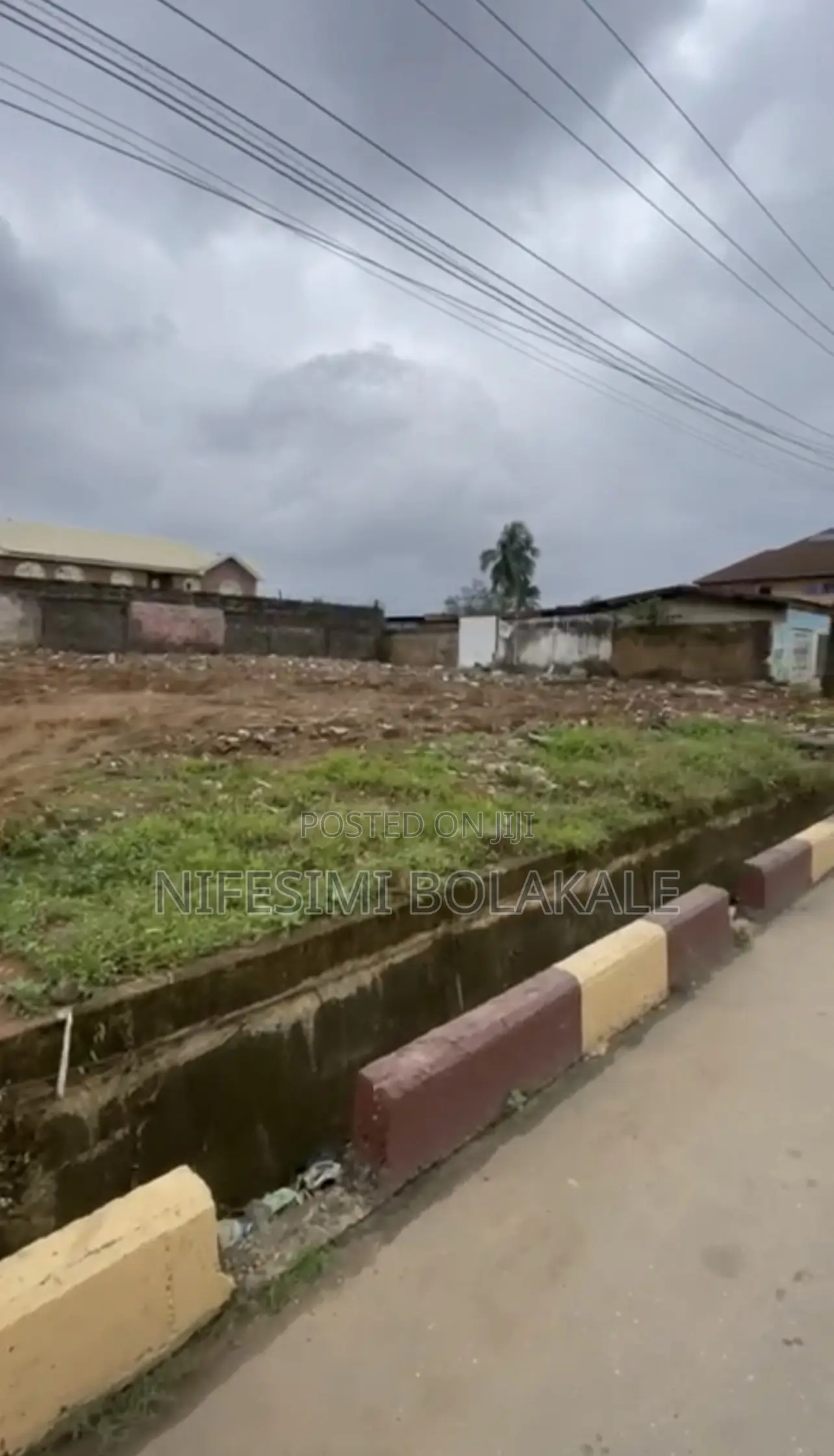 914 SQM Plot of Land Along Bashorun Idi Ape Road, Ibadan. in Basorun