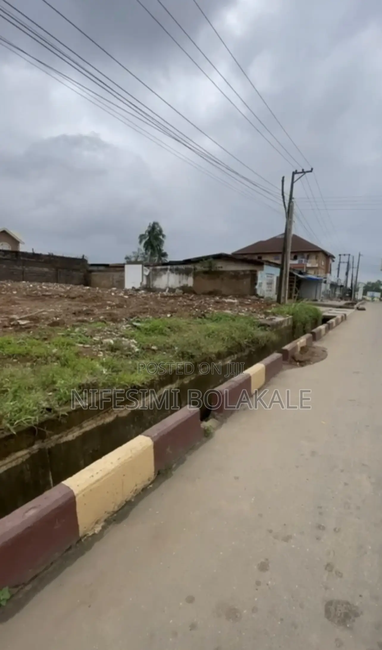 914 SQM Plot of Land Along Bashorun Idi Ape Road, Ibadan. in Basorun