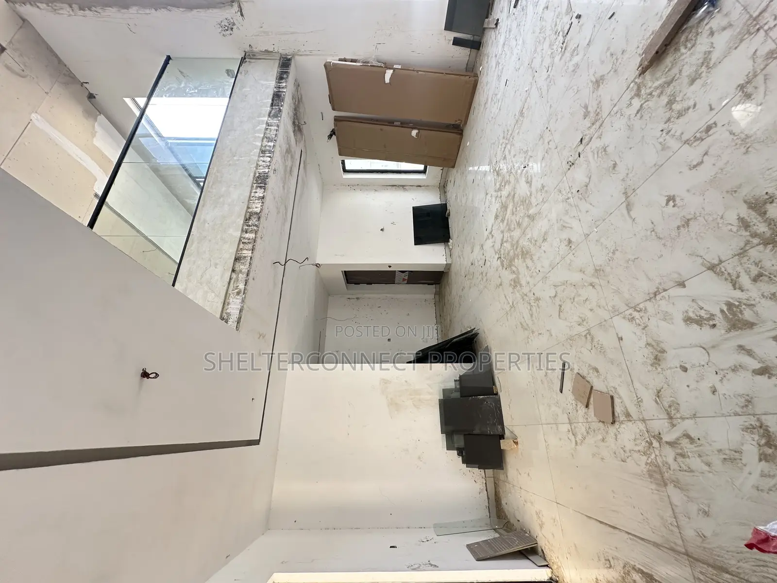 5bdrm Duplex in Lekki Phase 1 for sale in Lekki Phase 1