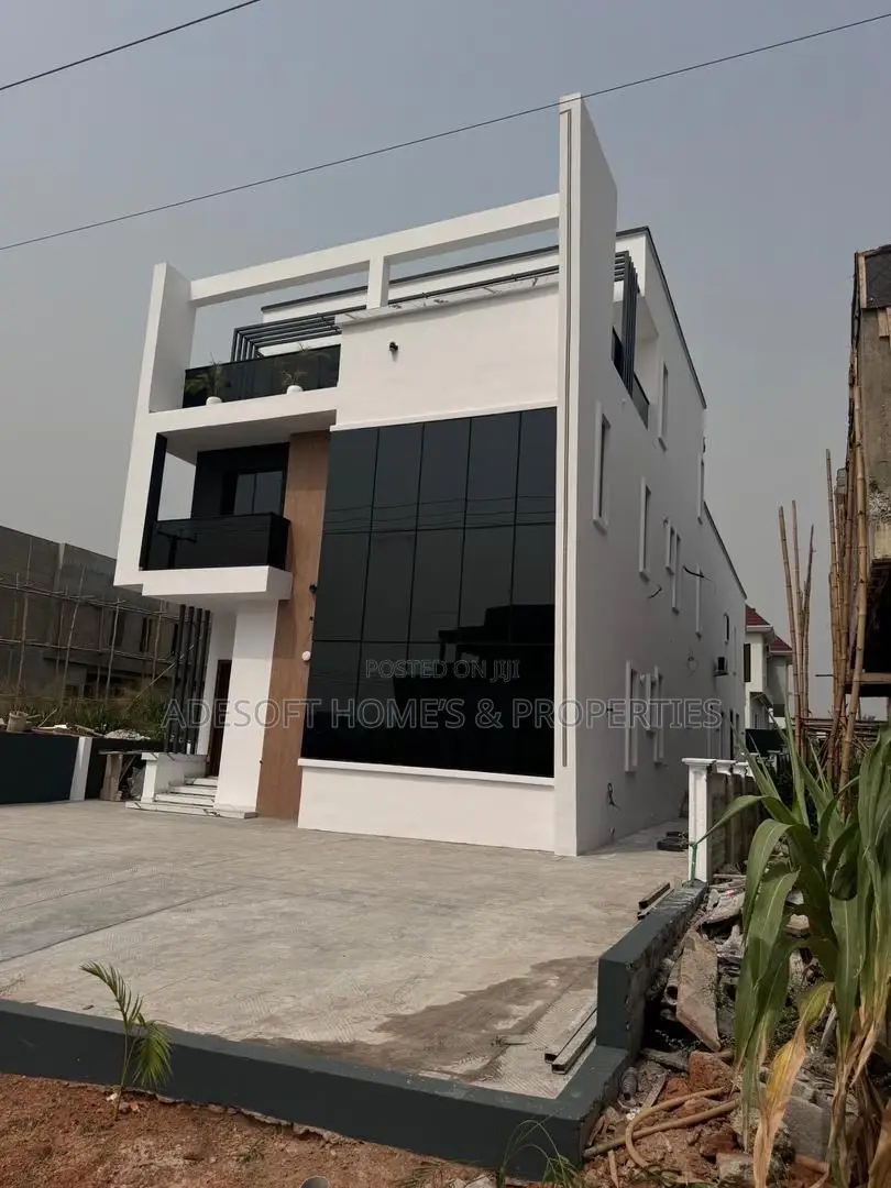5bdrm Duplex in Engr. Lere Adigun, Basorun for sale in Basorun