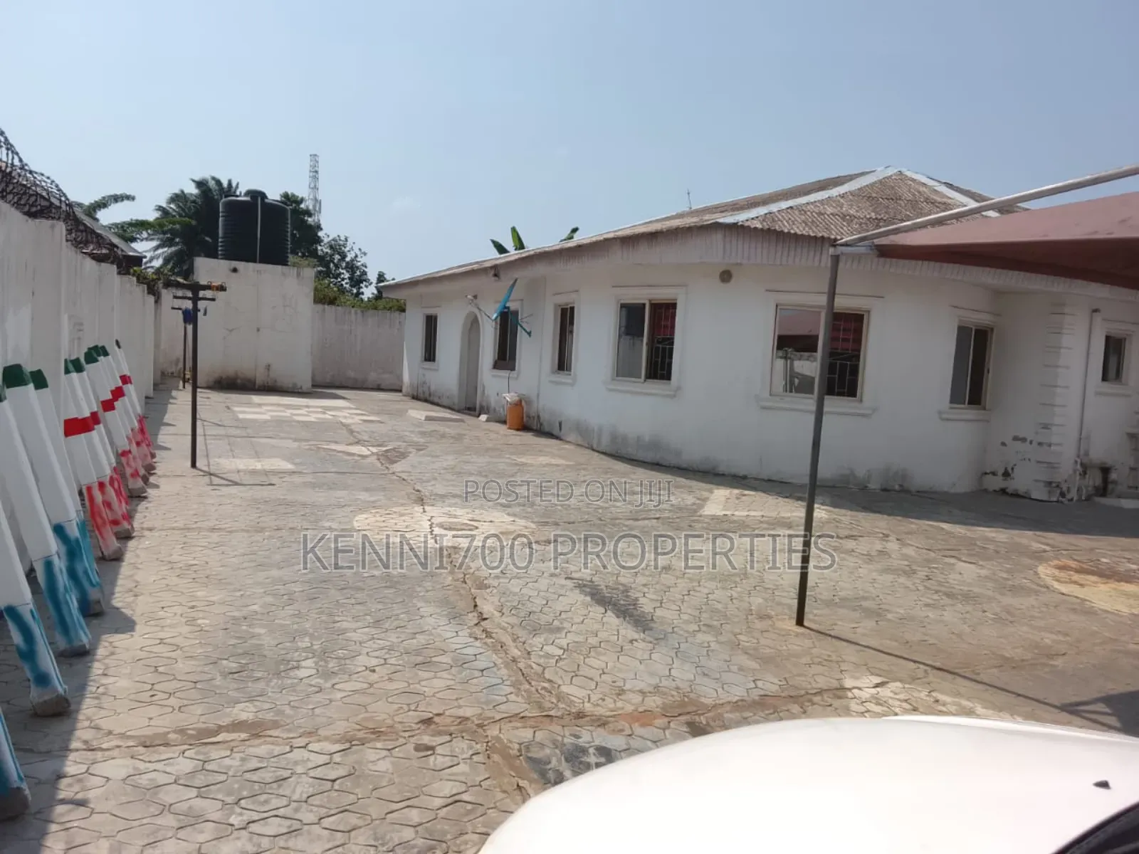 5bdrm Bungalow in Badagry, Aradagun for sale in Aradagun