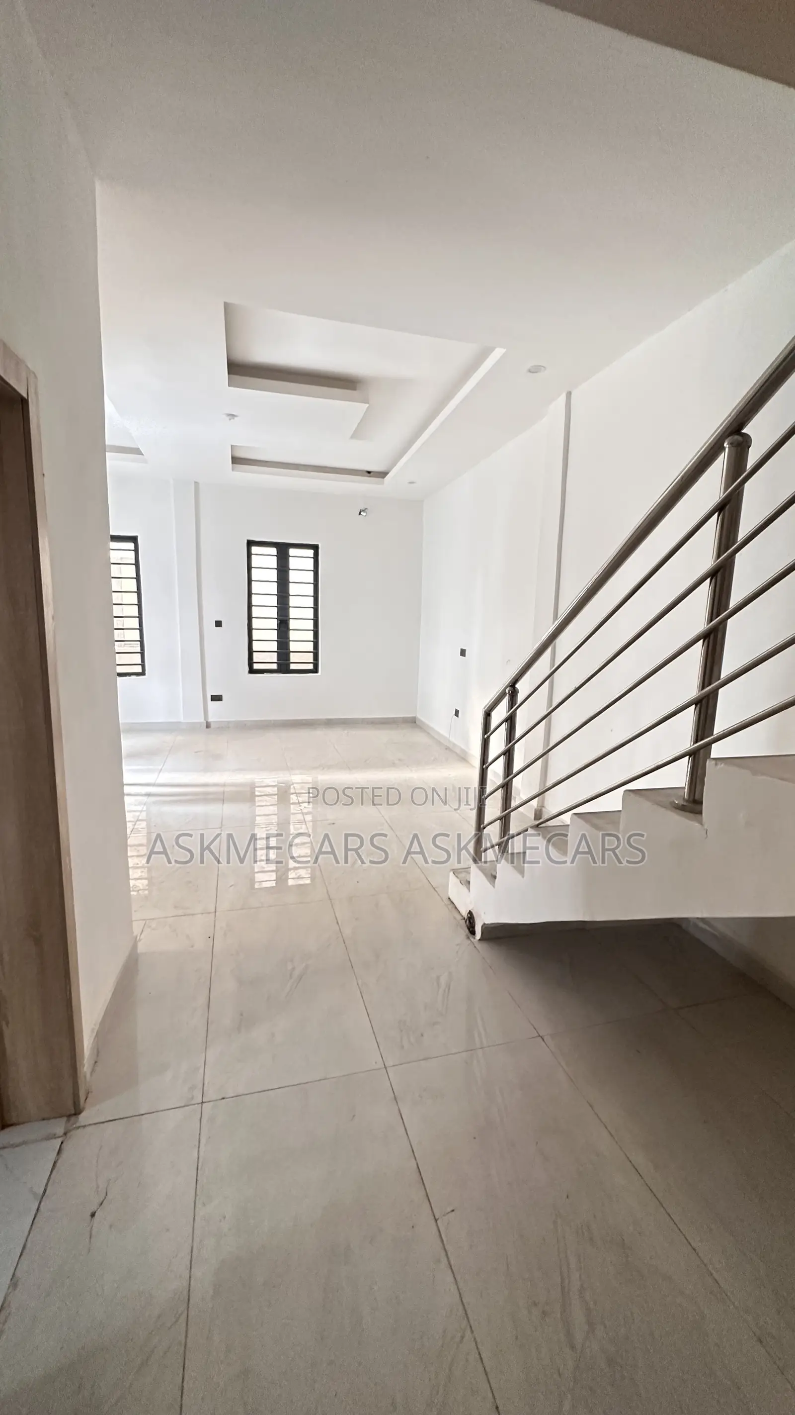 4bdrm Duplex in Abrahim Adesanya, Ajah for rent in Ajah