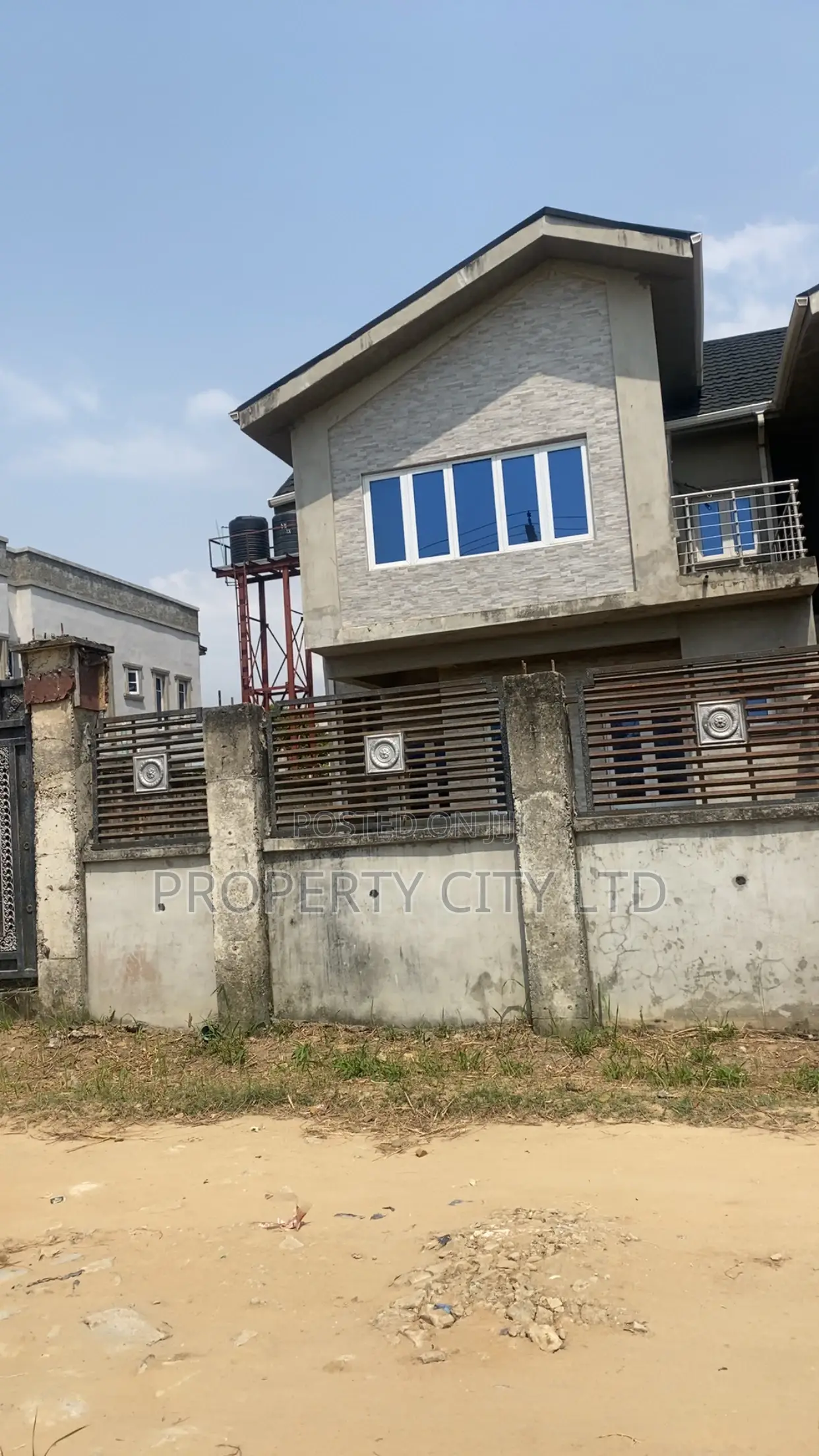 4bdrm Duplex in Valley View Estate, Ikorodu for sale in Ikorodu
